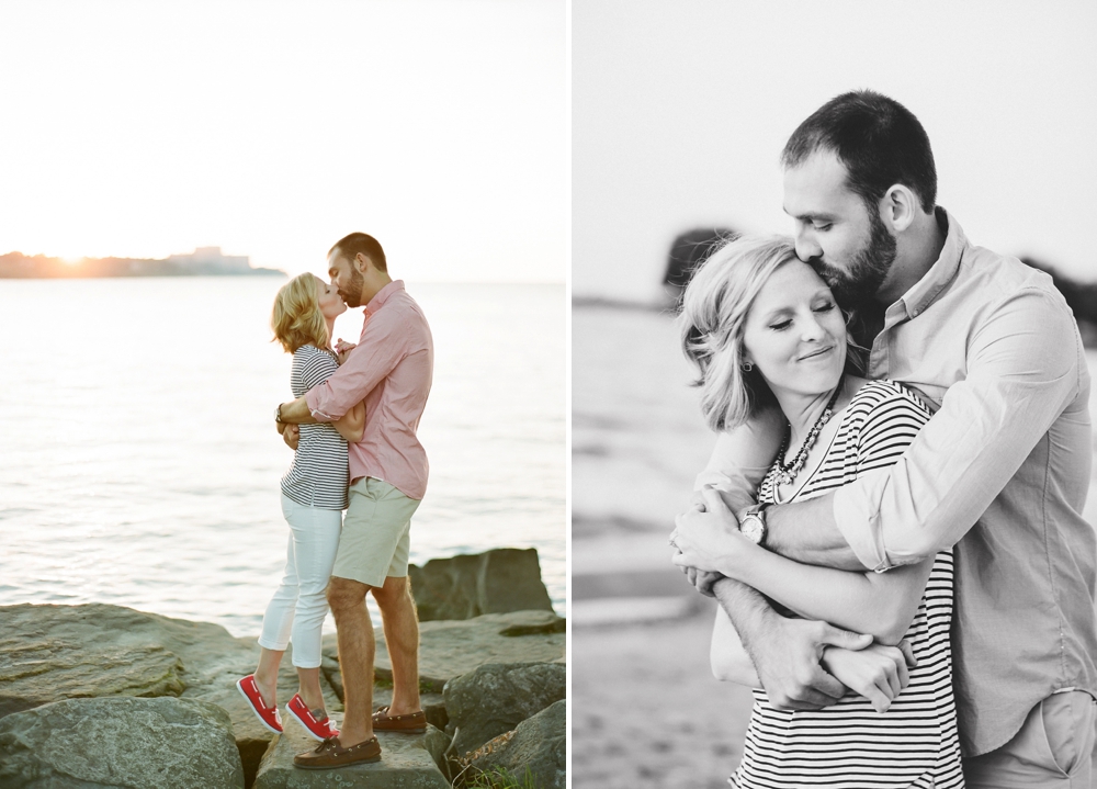 East 9th Pier Downtown Cleveland Engagement_0010.jpg