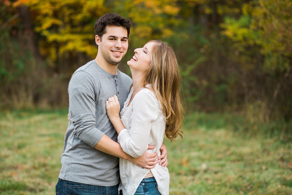 Bay Village Ohio Engagement Photos_0005.jpg