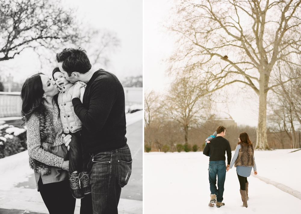 Winter Cleveland Art Museum Maternity Photos_0002.jpg