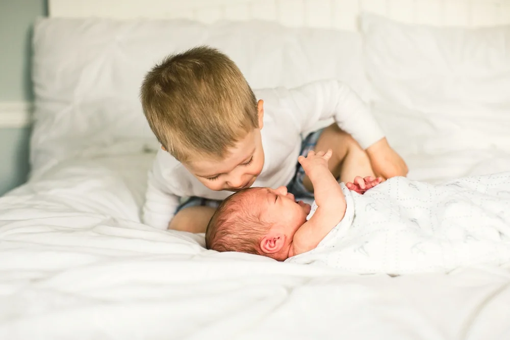Cleveland Newborn Photographer_0007.jpg