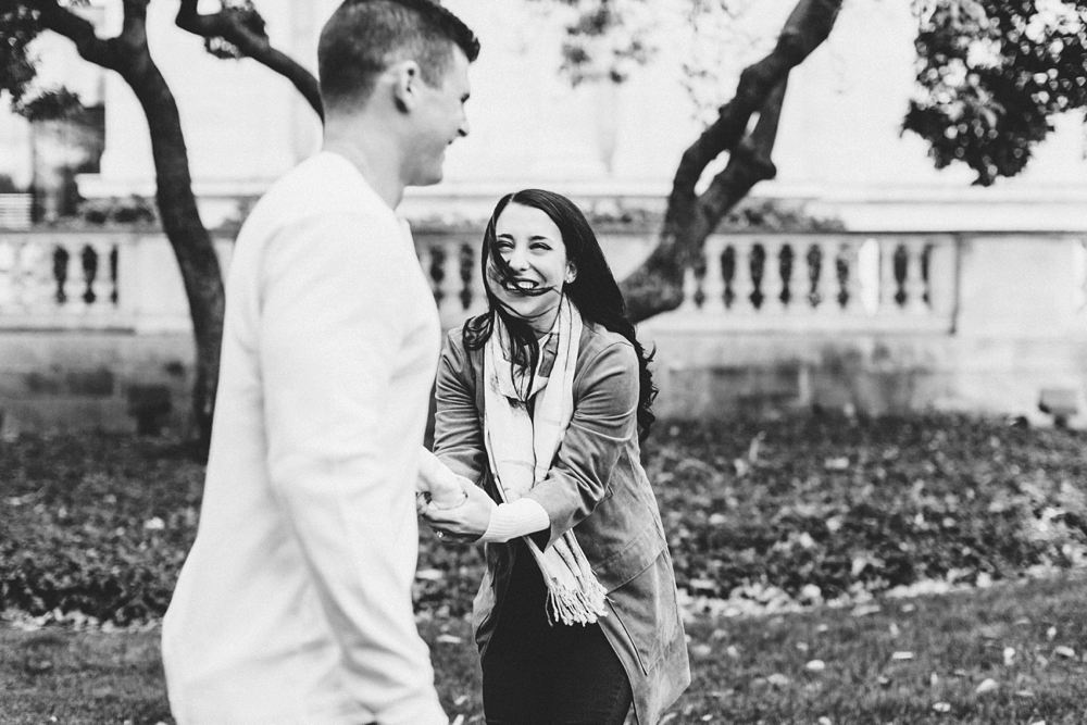 Engagement Session at Cleveland Museum of Art