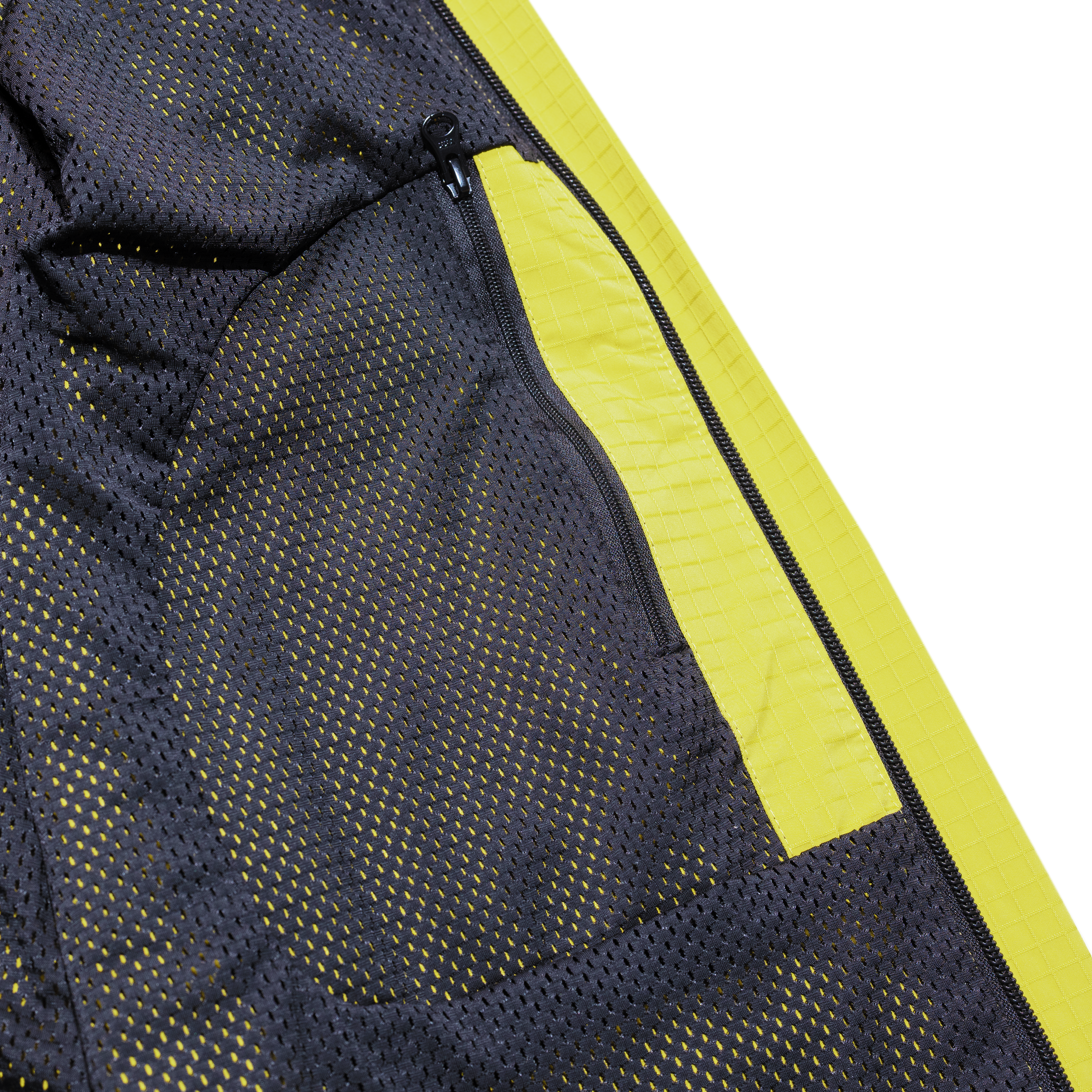 Rainjacket-Yellow-6.png