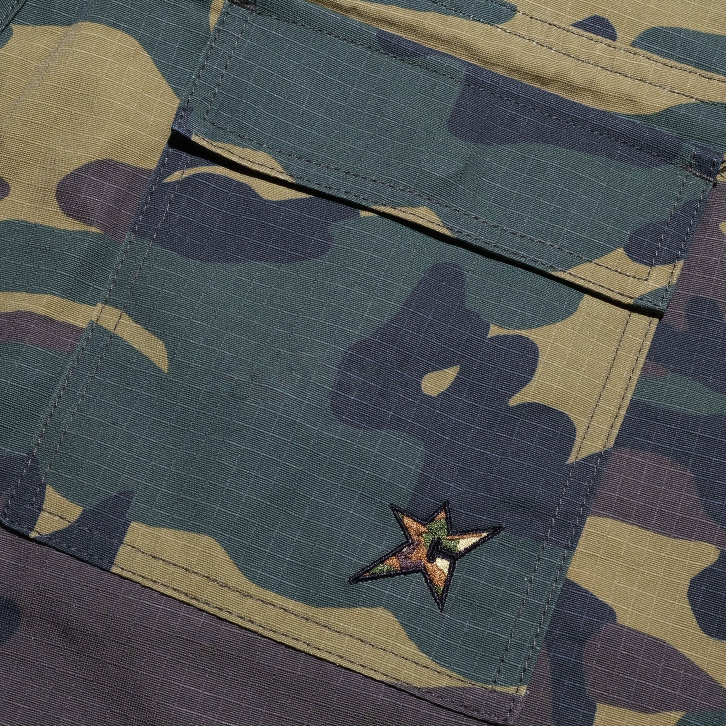 Cargo-Shorts-Camo-4.png