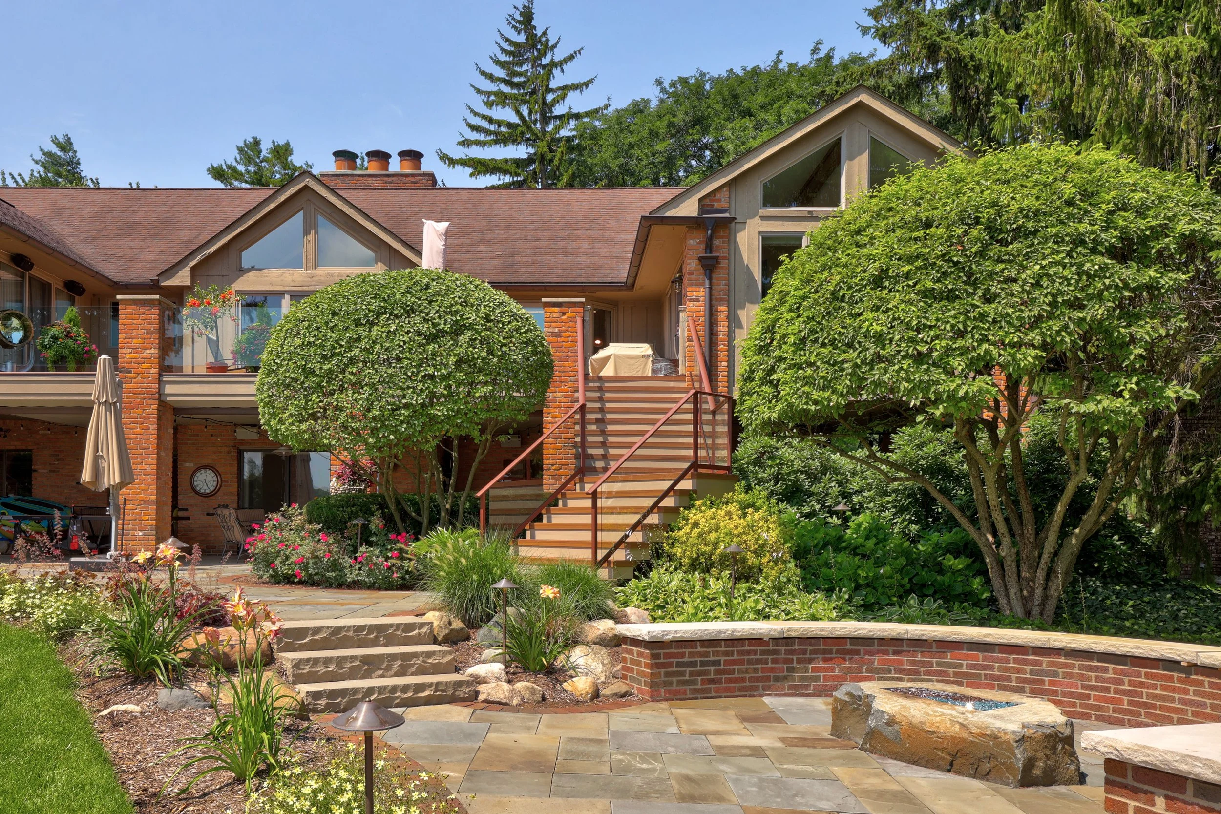 4958 Ledgewood Dr Commerce-29.jpg