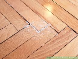Eek My Hardwood Floor Has Gaps, What Causes Gaps In Hardwood Floors