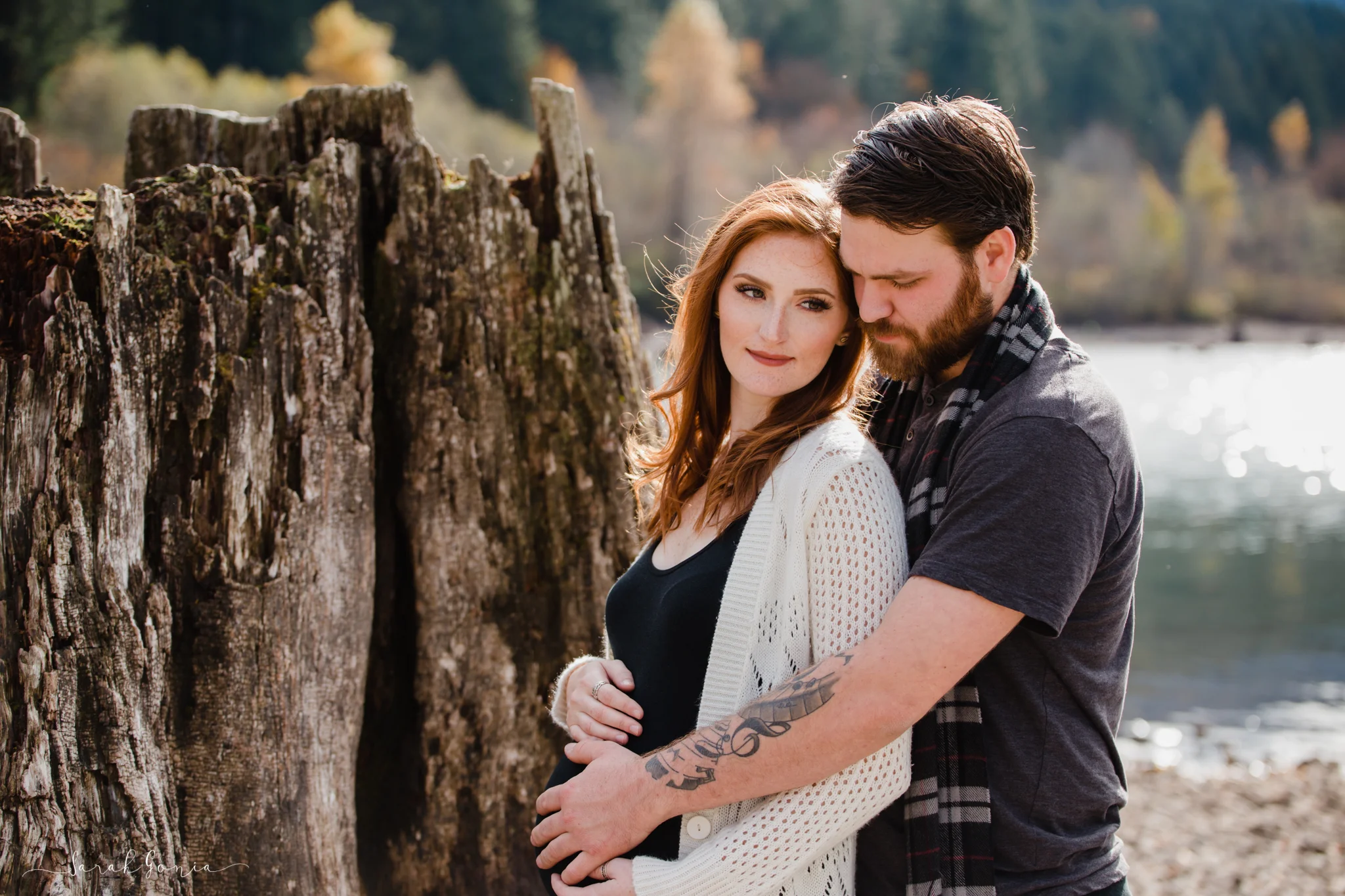 Rattlesnake Lake Couple | North Bend Maternity Photographer