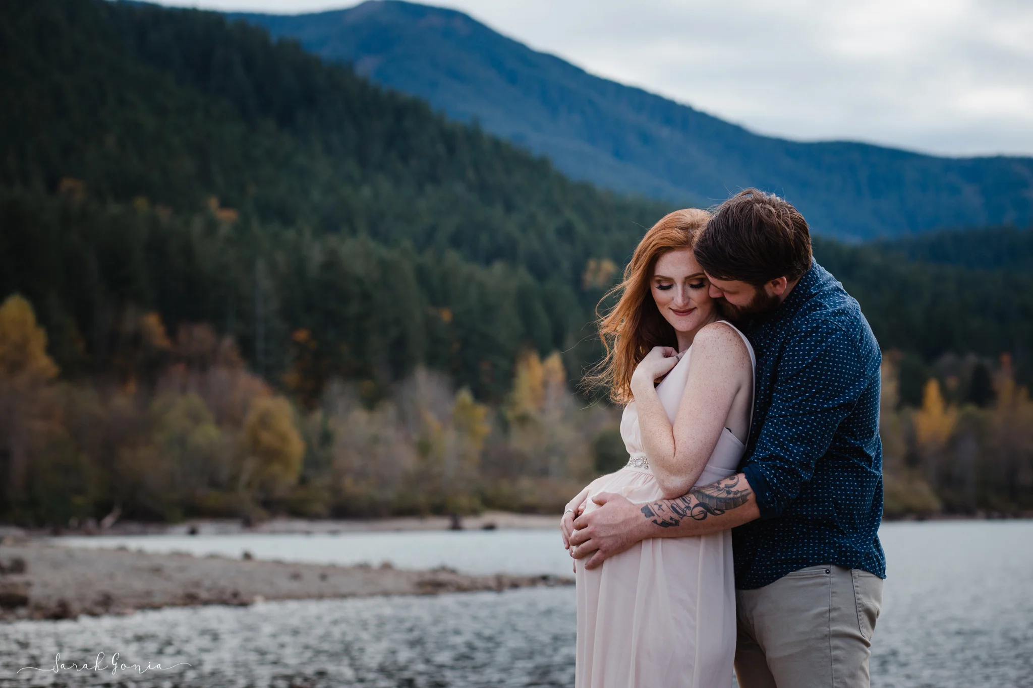 Rattlesnake Lake Couple | North Bend Maternity Photographer