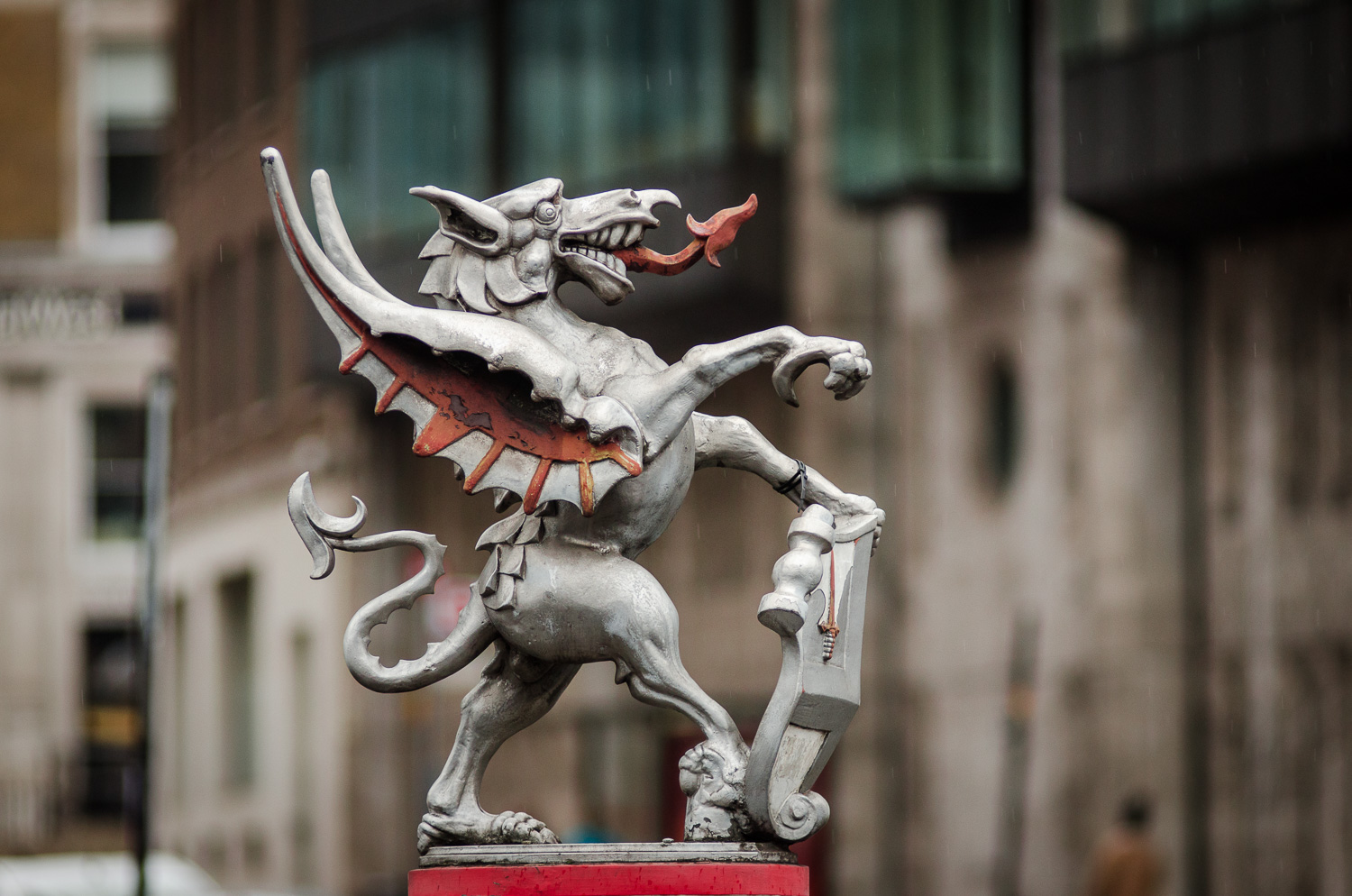 Farringdon BOUNDARY Dragon - PHOTOGRAPHY : ALEXANDER J.E. BRADLEY - NIKON D7000 - NIKKOR 24-70MM F/2.8 @ 36MM - F/16 - 1/1000 - ISO 800