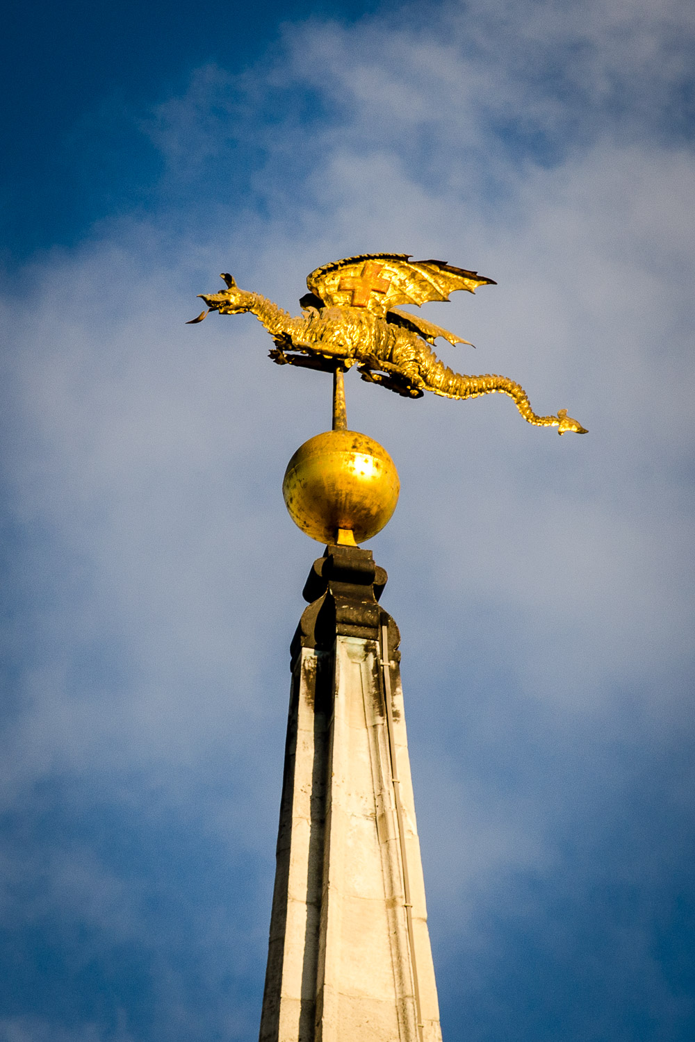 SAINT MARY-LE-BOW - PHOTOGRAPHY : ALEXANDER J.E. BRADLEY - NIKON D7000 - NIKKOR 80-200MM F/2.8 @ 200MM - F/11 - 1/800 - ISO 400