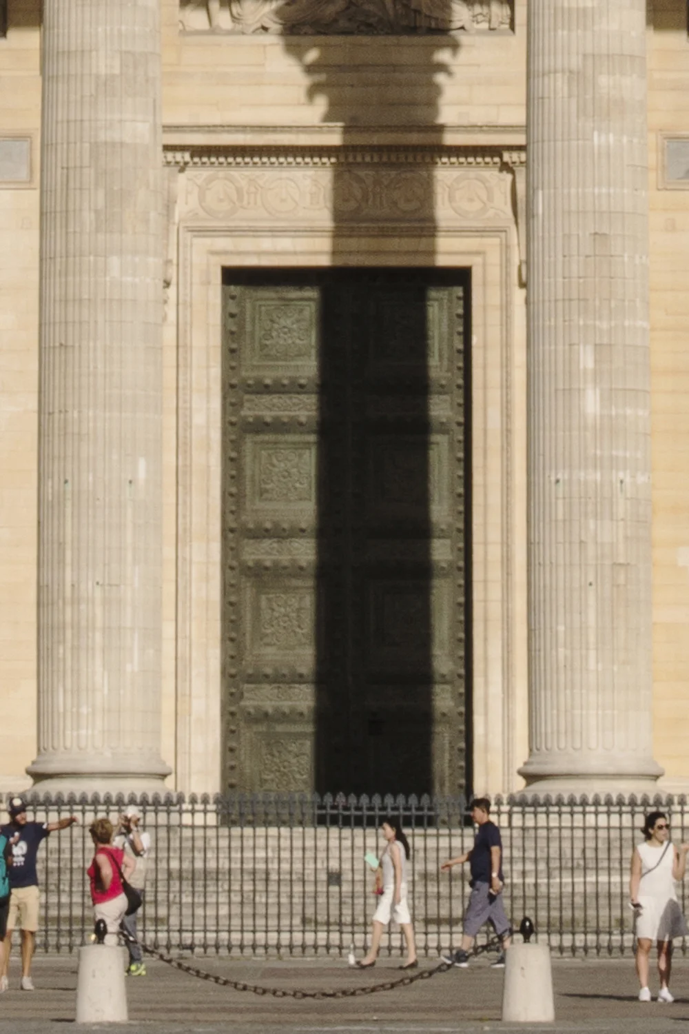 Panthéon - PHOTOGRAPHY : ALEXANDER J.E. BRADLEY - NIKON D7100 - NIKKOR 24-70MM F/2.8 @ 45MM - F/16 - 1/125 - ISO:100 - Cropped to 100%