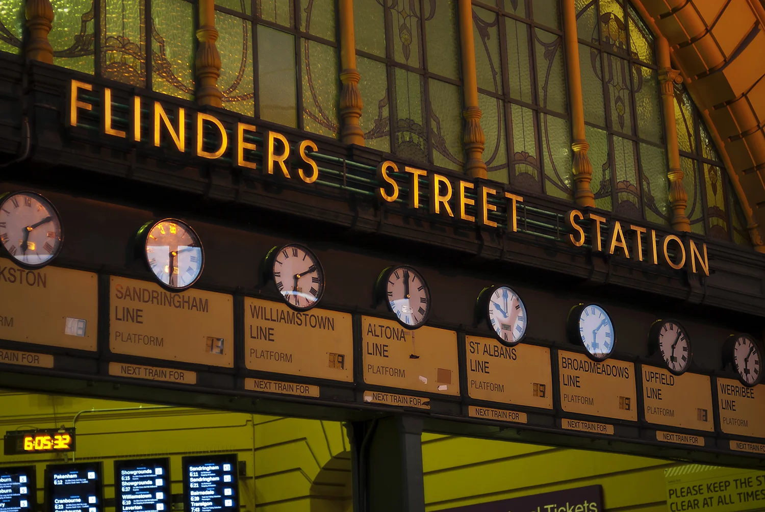 Flinders Street Station #3 (1).jpg