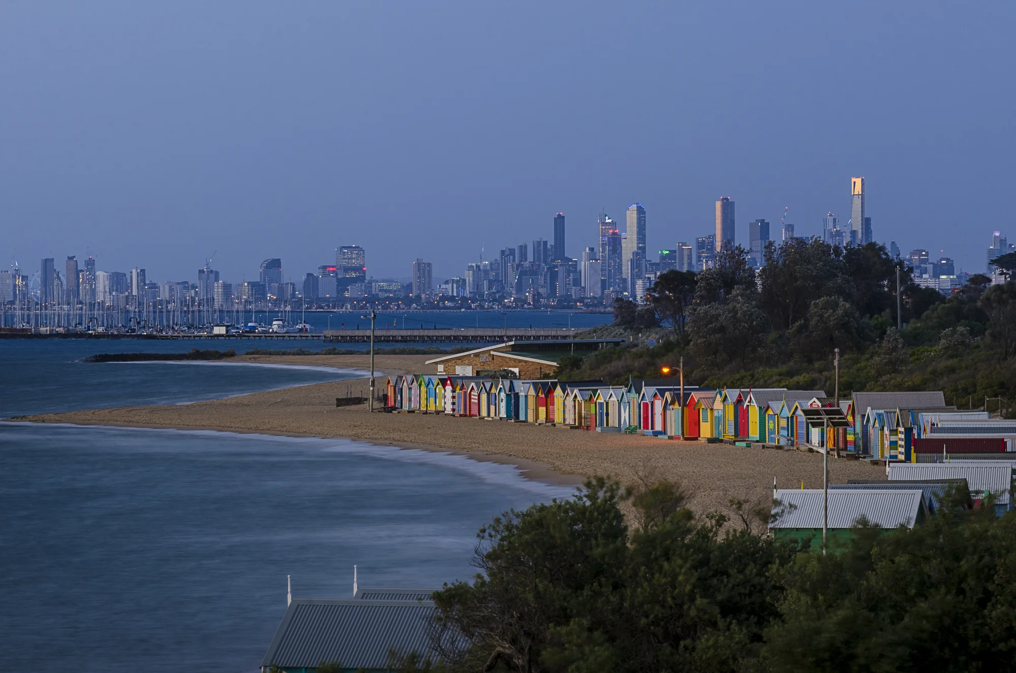 Brighton Beach Boxes at Dendy Street Beach PHOTOGRAPHY : ALEXANDER J.E. BRADLEY - NIKON D7000 - 80-200 F/2.8 @ 112MM - F/22 - 5 sec - ISO 100