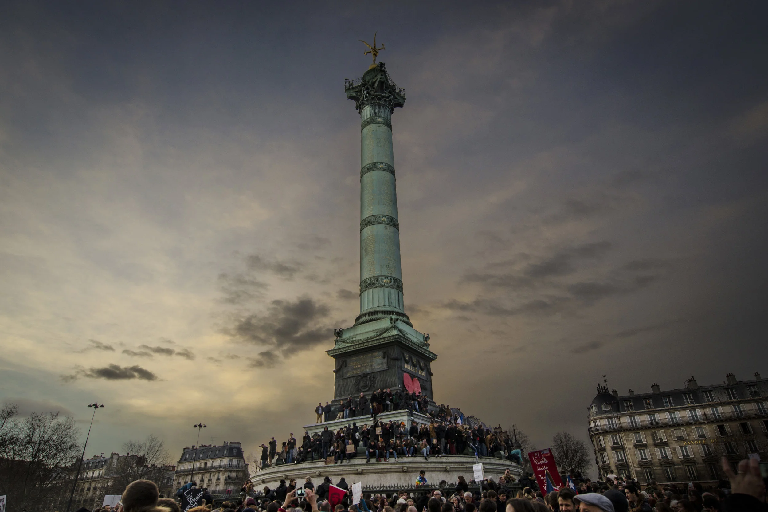 Place de la Bastille PHOTOGRAPHY: ALEXANDER J.E. BRADLEY • NIKON D7000 • AF-S NIKKOR 14-24mm f/2.8G ED • F/6.3 • 1/160 • ISO 200