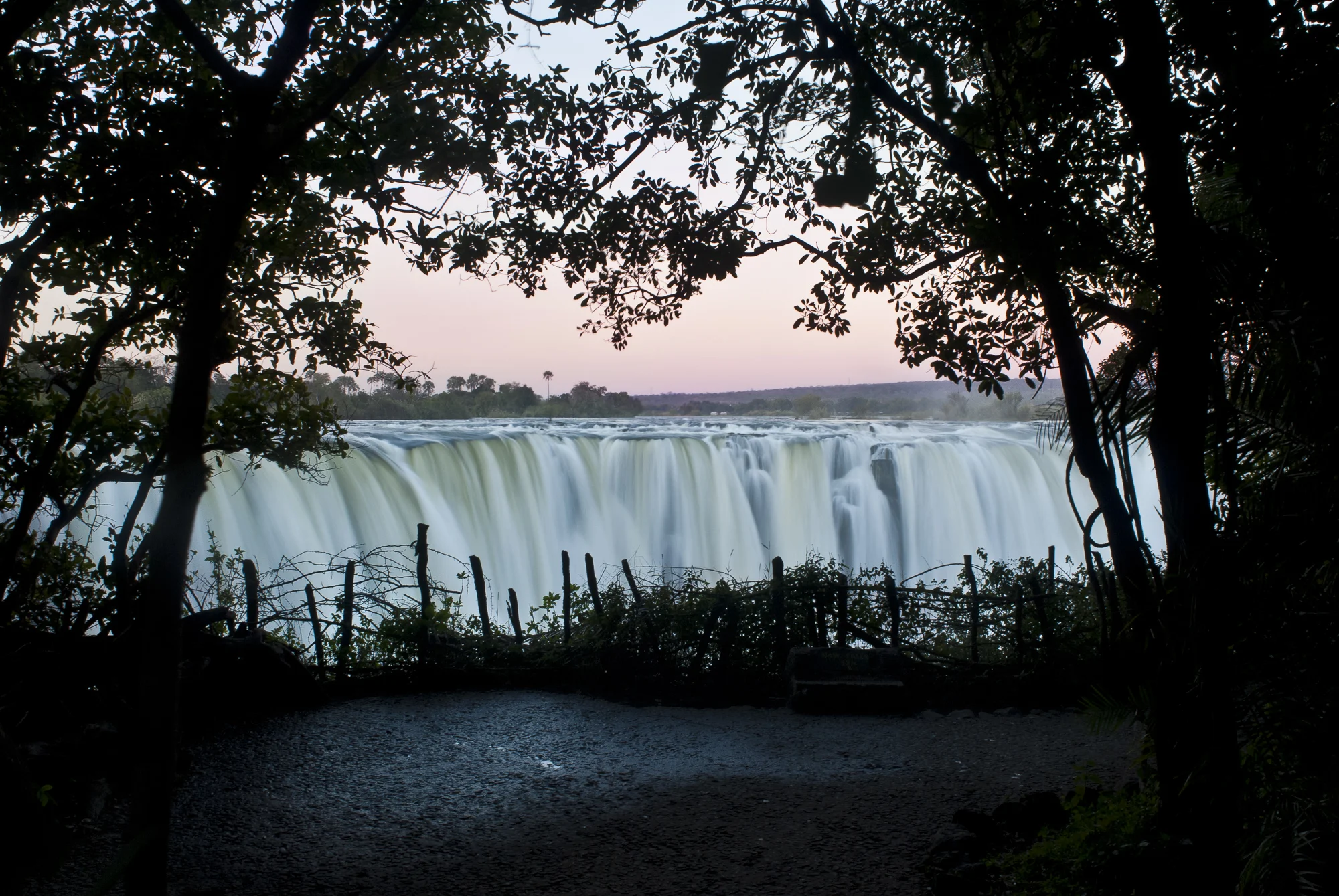 Victoria Falls - Zimbabwe PHOTOGRAPHY: ALEXANDER J.E. BRADLEY • NIKON D200 • Nikon AF-NIKKOR 24mm Ƒ/2.8 D @ Ƒ/16 • ½ second • ISO 100