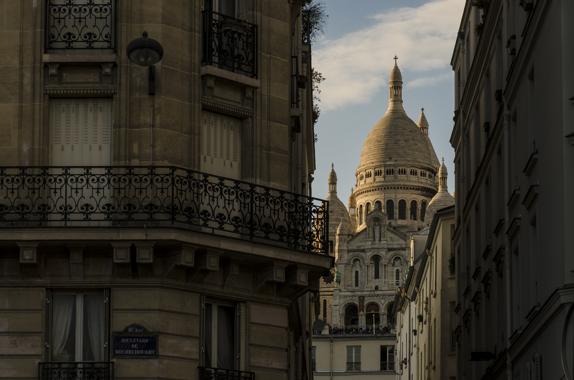 Sacré Cœr - Paris PHOTOGRAPHY: ALEXANDER J.E. BRADLEY • NIKON D7000 • AF-S NIKKOR 24-70mm ƒ/2.8G ED @ 66MM • ƒ/8 • 1/125 • ISO 100