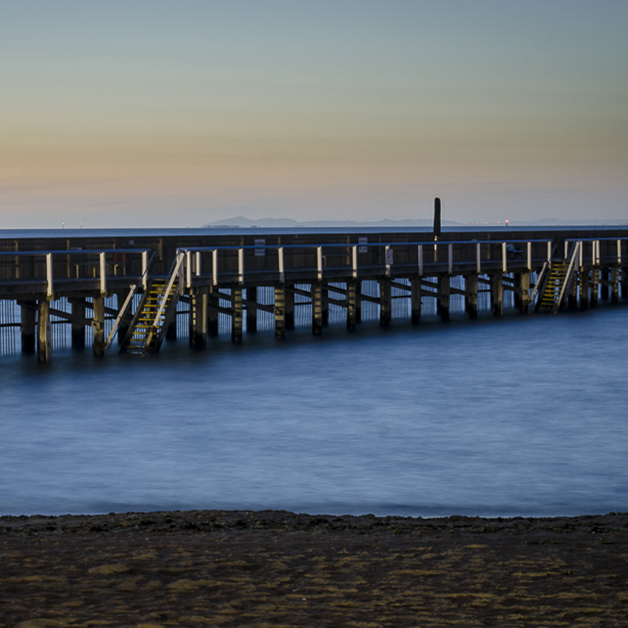 Middle Brighton Baths PHOTOGRAPHY: ALEXANDER J.E. BRADLEY • NIKON D7000 • AF-S NIKKOR 24-70MM Ƒ/2.8G ED @ 45MM • Ƒ/11 • 20EC • ISO 100