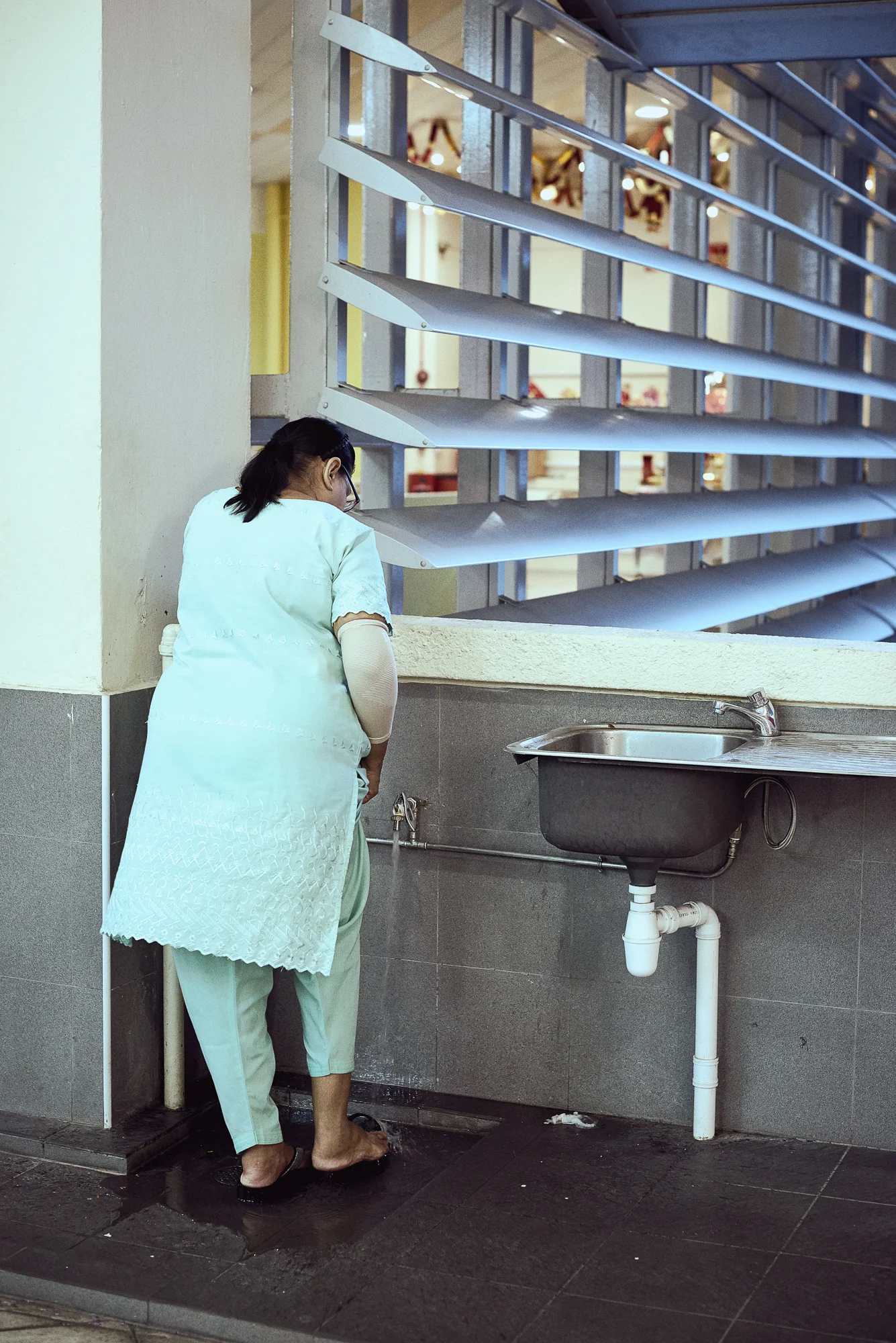 PHOTOGRAPHY: ANYA LIKHITHA • NIKON D810 • AF-S NIKKOR 50MM Ƒ/1.4G @ Ƒ/4 • 1/125 • ISO 1250