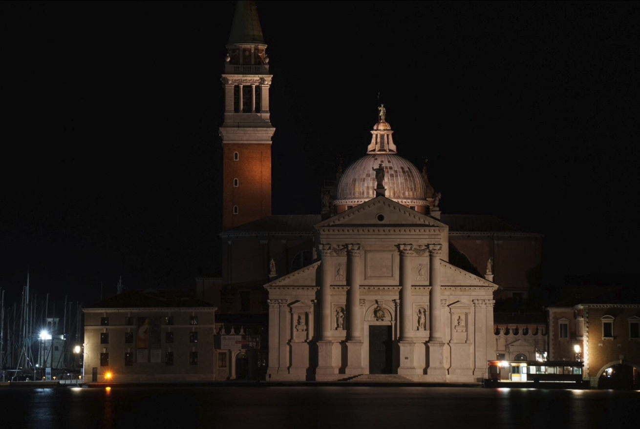 SHOT BY AN APERTURE TOUR CLIENT ON A TOUR WITH Anna Volpi