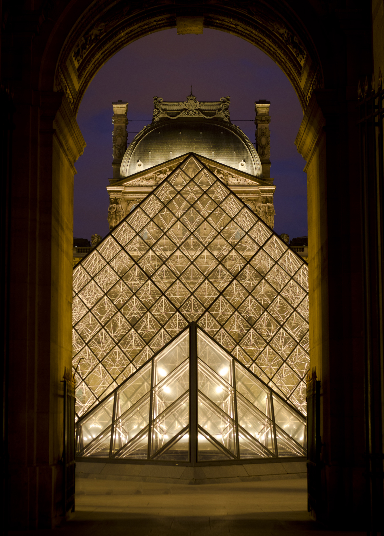 paris-night-photo-tour-005.jpg