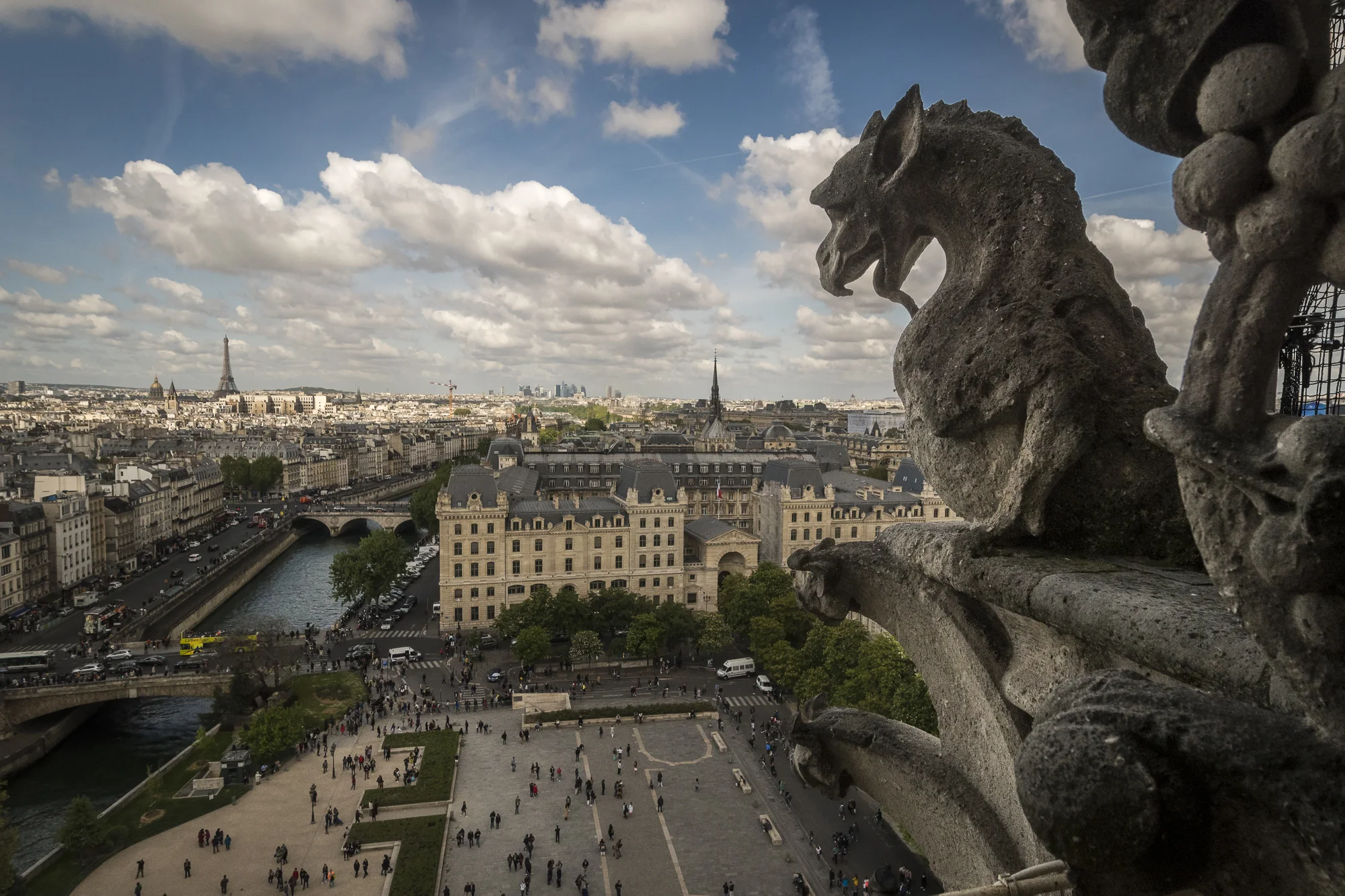 Notre Dame PHOTOGRAPHY: ALEXANDER J.E. BRADLEY • NIKON D500 • AF-S NIKKOR 14-24MM Ƒ/2.8G ED @ 14MM • Ƒ/8 • 1/8000 • ISO 400