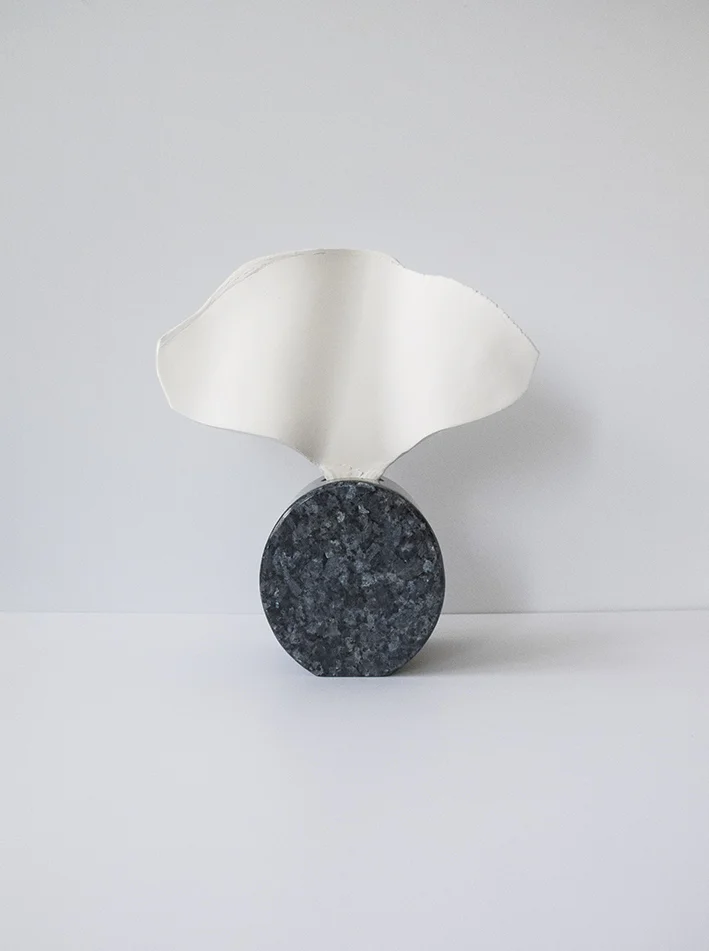 Duft_kaja_dahl_DUFT_fragrance_sculpture.jpg
