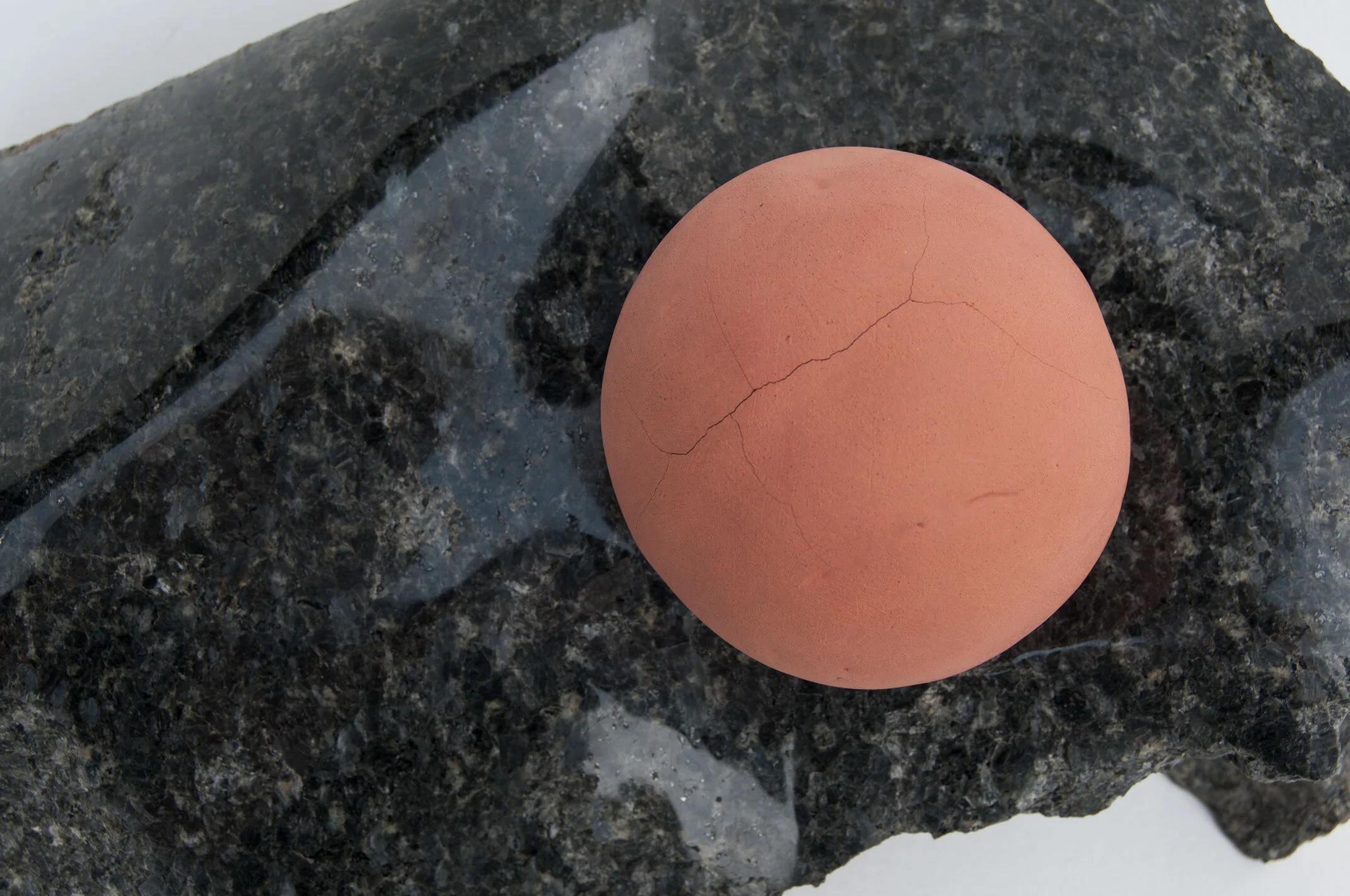 Sculpture2_the_stoenware_ritual_kaja_dahl_01.jpg