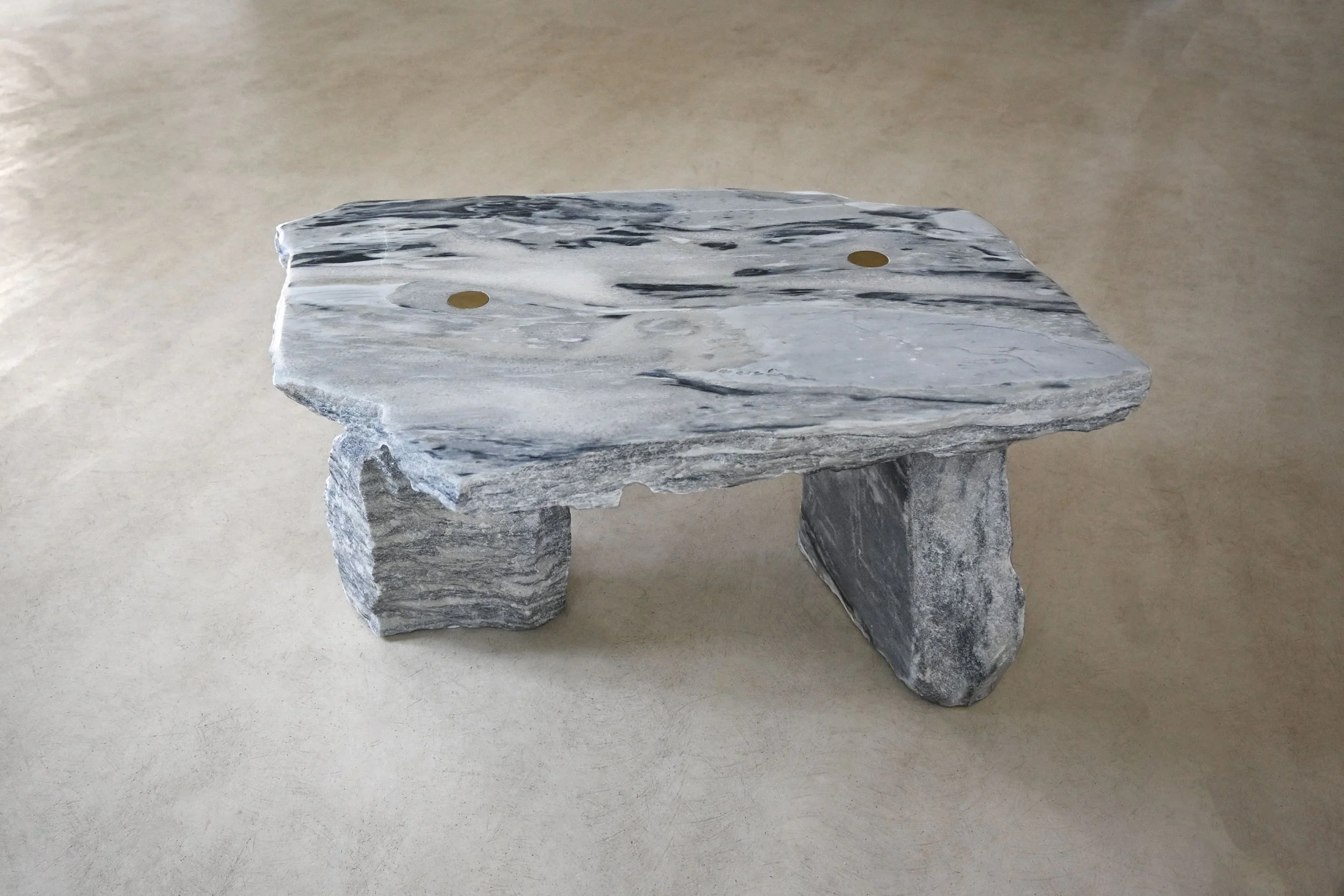 gray_marble_stone_sidetable.jpg