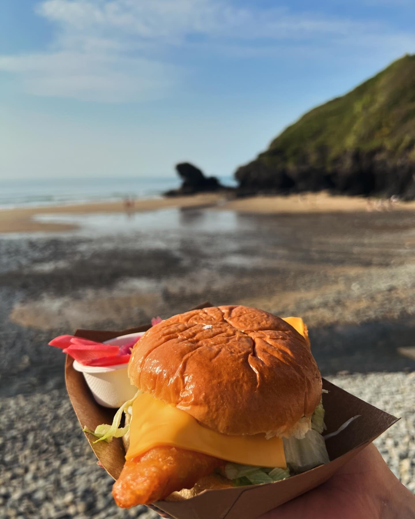 Filet O Fish for a Fryday night with a side of pink pickles! Chippy Open until 8pm Friday and Saturday #fryyay #fryday #chippytea #beachvibes #beachday #walescoastpath #llangrannog
