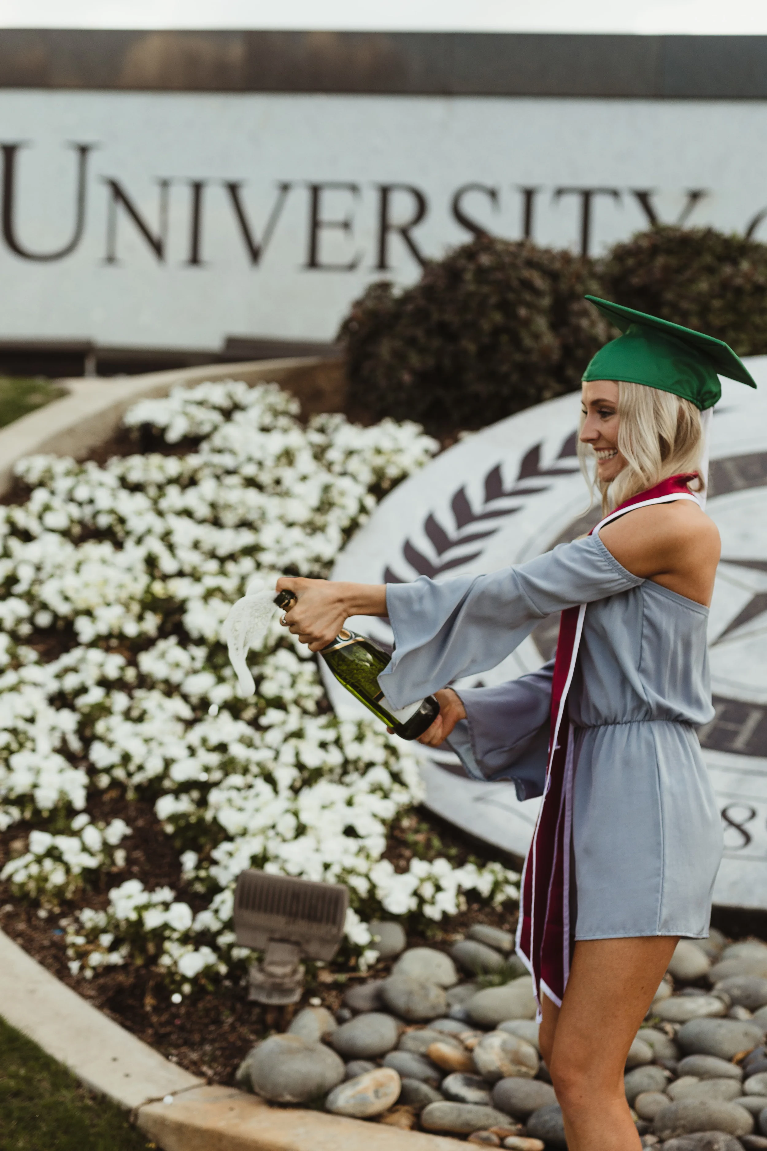 KylieHull_Claire_Senior-3.jpg