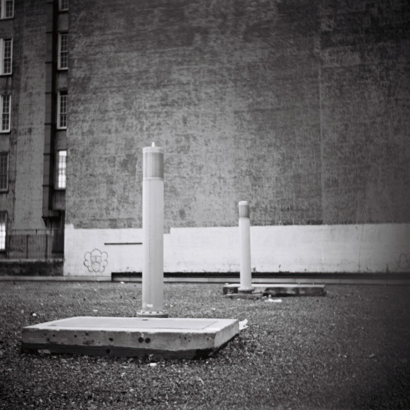 88229B1-R01-007.Jpg