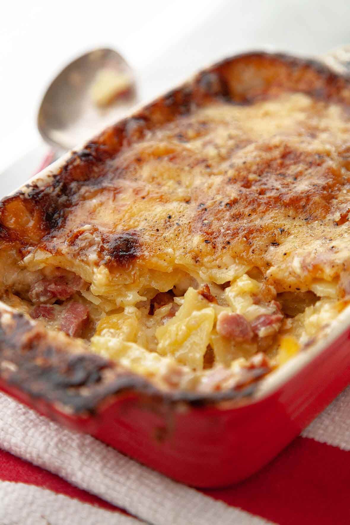 Smokey Cheddar Potatoes Au Gratin