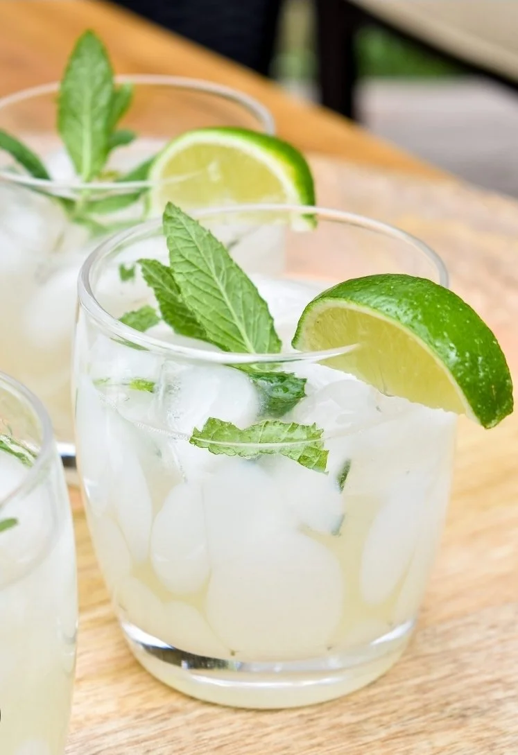 coconut lime spritzer mothers day brunch