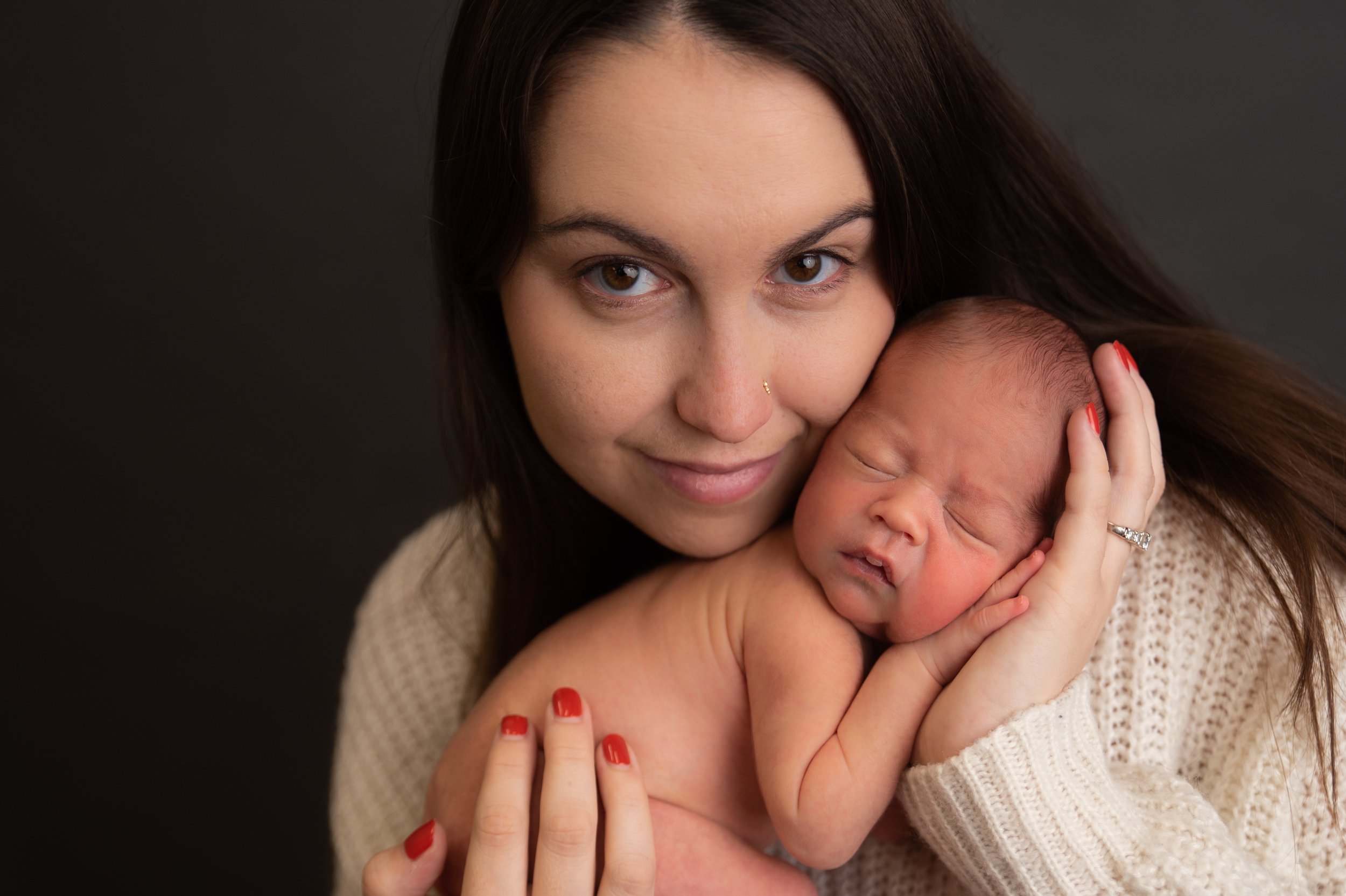 newborn and baby photographer