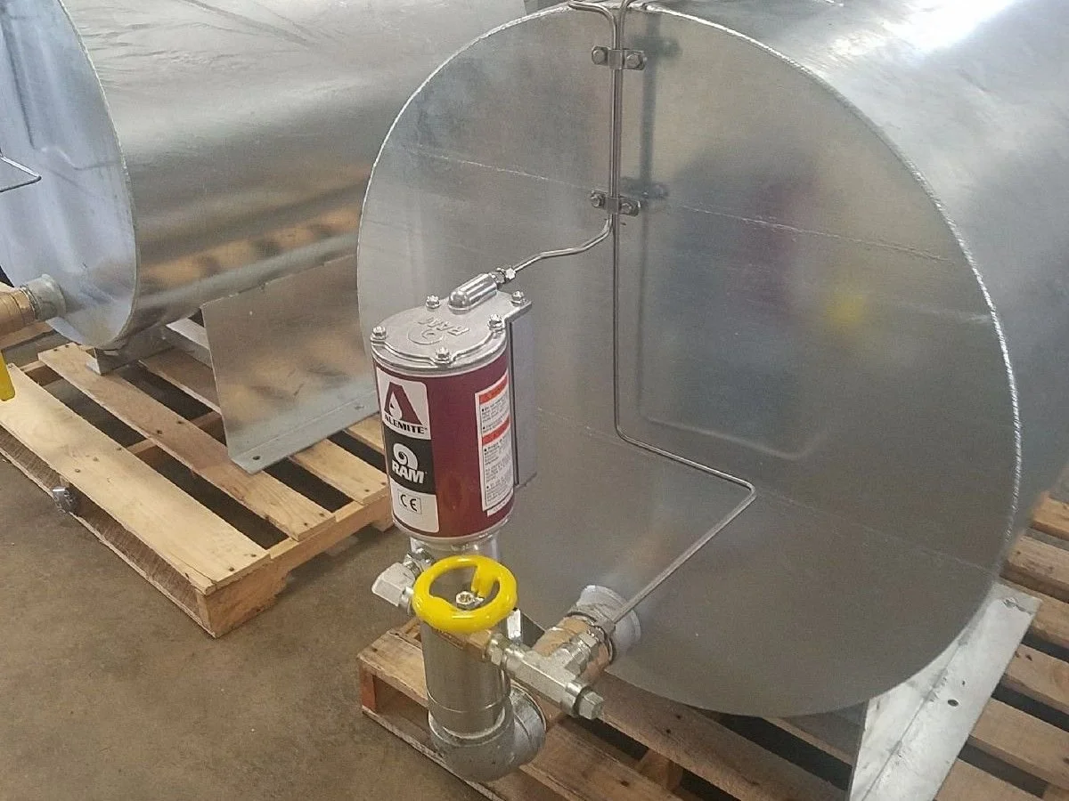 Oil Supply Tanks 2.jpeg