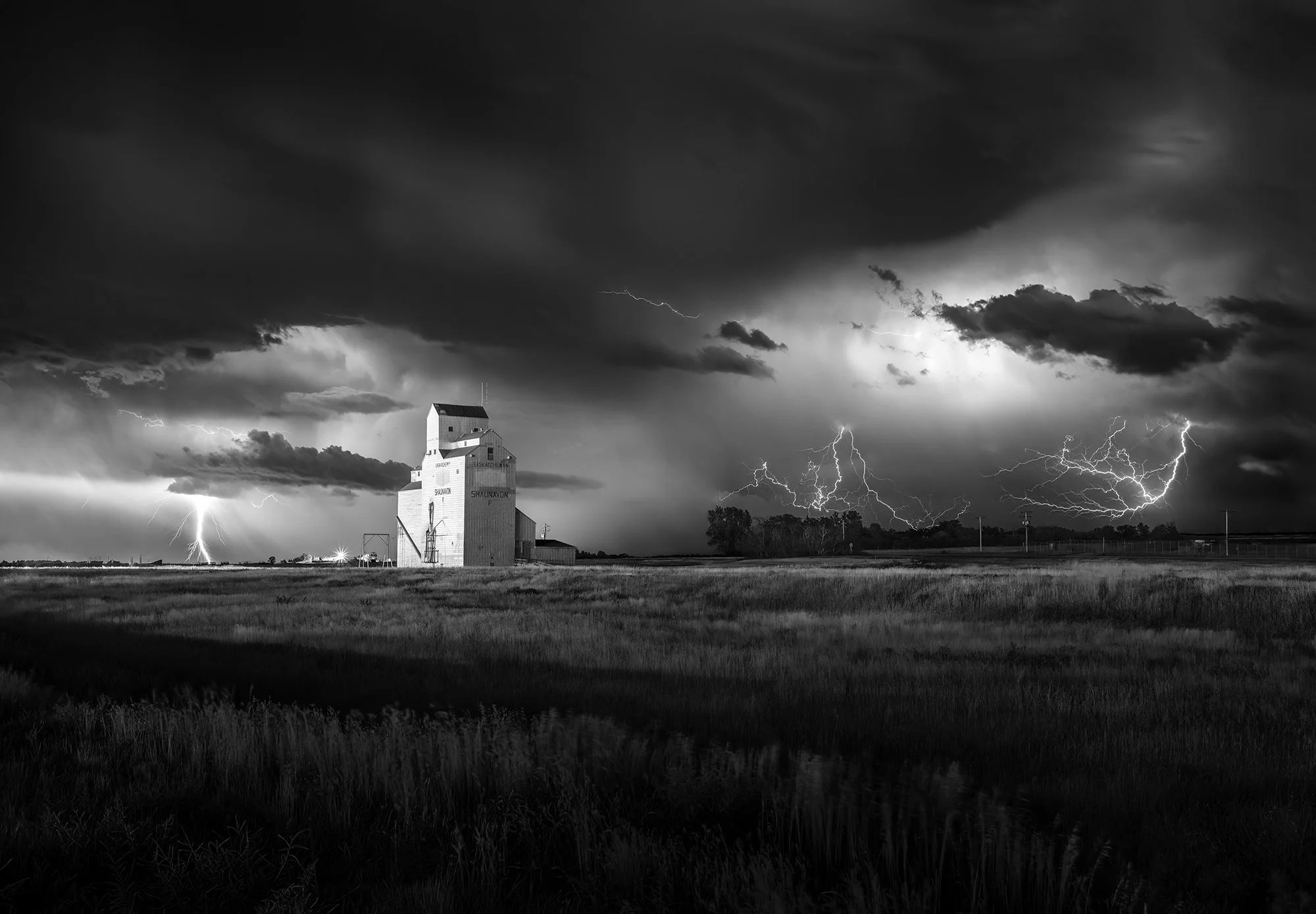 PRF- 16x20 -Lightning file-0787-Edit copy 2.jpg