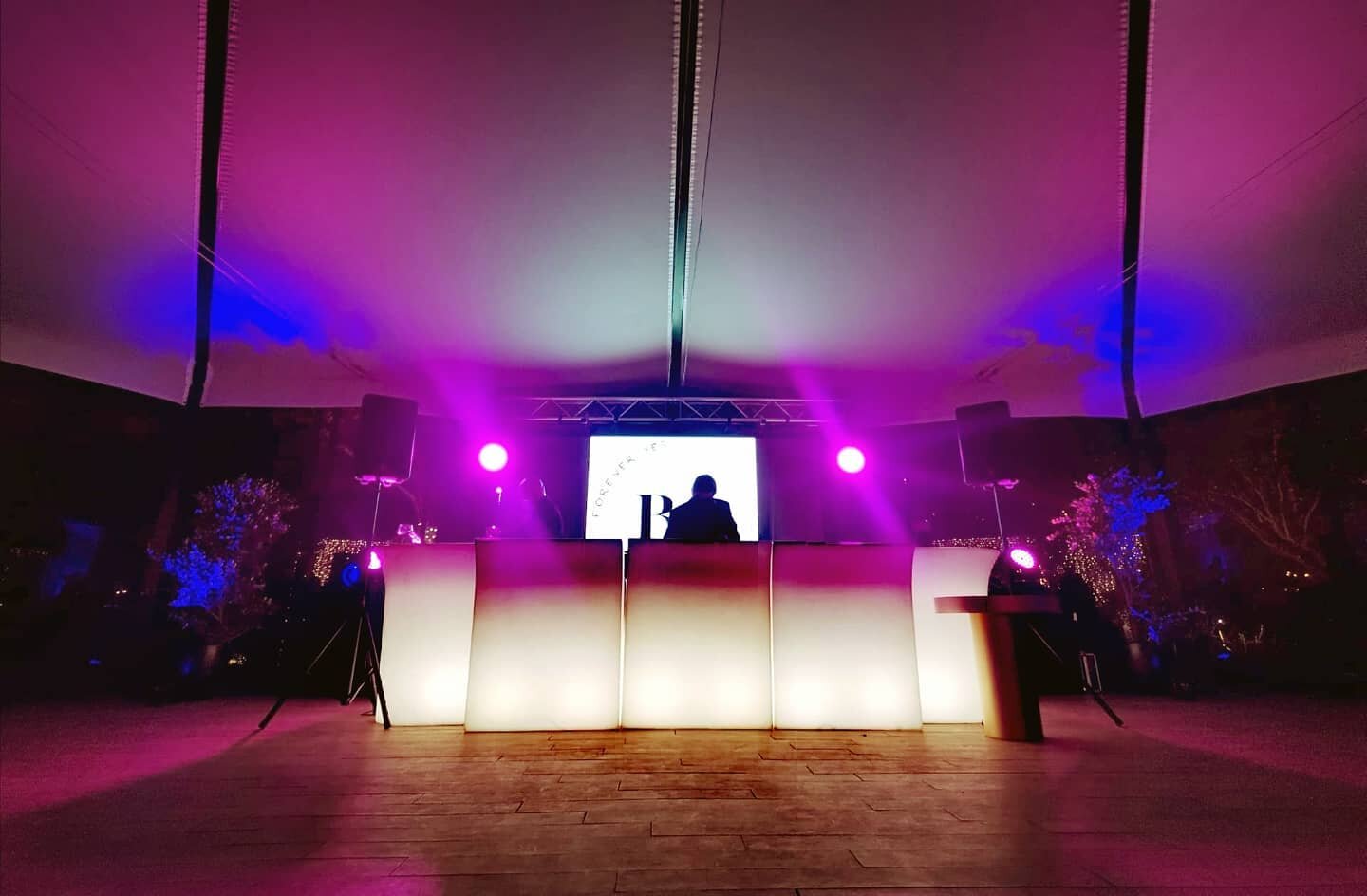 B&amp;F Wedding @ CUP Porto

- Wedding Planning + Decor + Assistance by&nbsp;@crachaweddingagency
- Video &amp; Photo Report by&nbsp;@overallstudio
- Live Band by&nbsp;@coolactiveband.livemusic
- Catering by @palace.catering

#portugalwedding&nbsp;#w