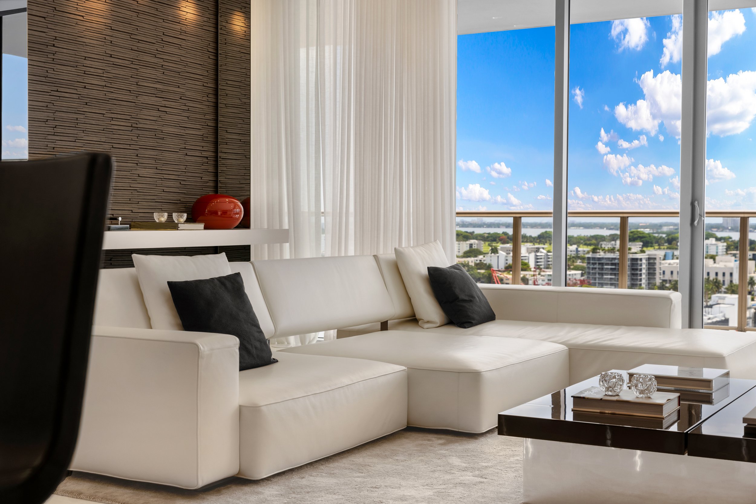 9701 Collins Ave-Bal Harbour, Matias-unit 1405S_-34.jpg