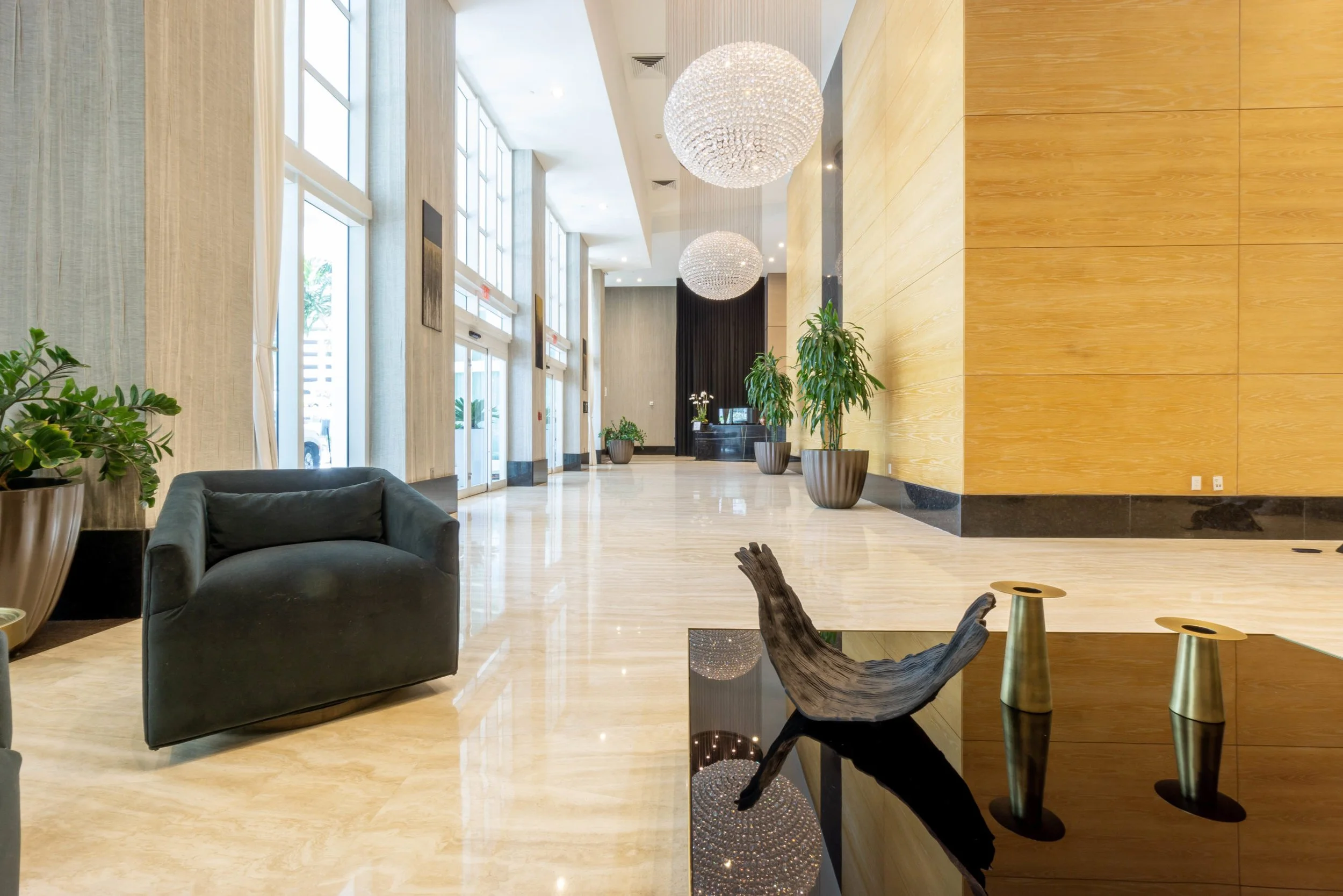 the-plaza-on-brickell-lobby-scaled.jpg