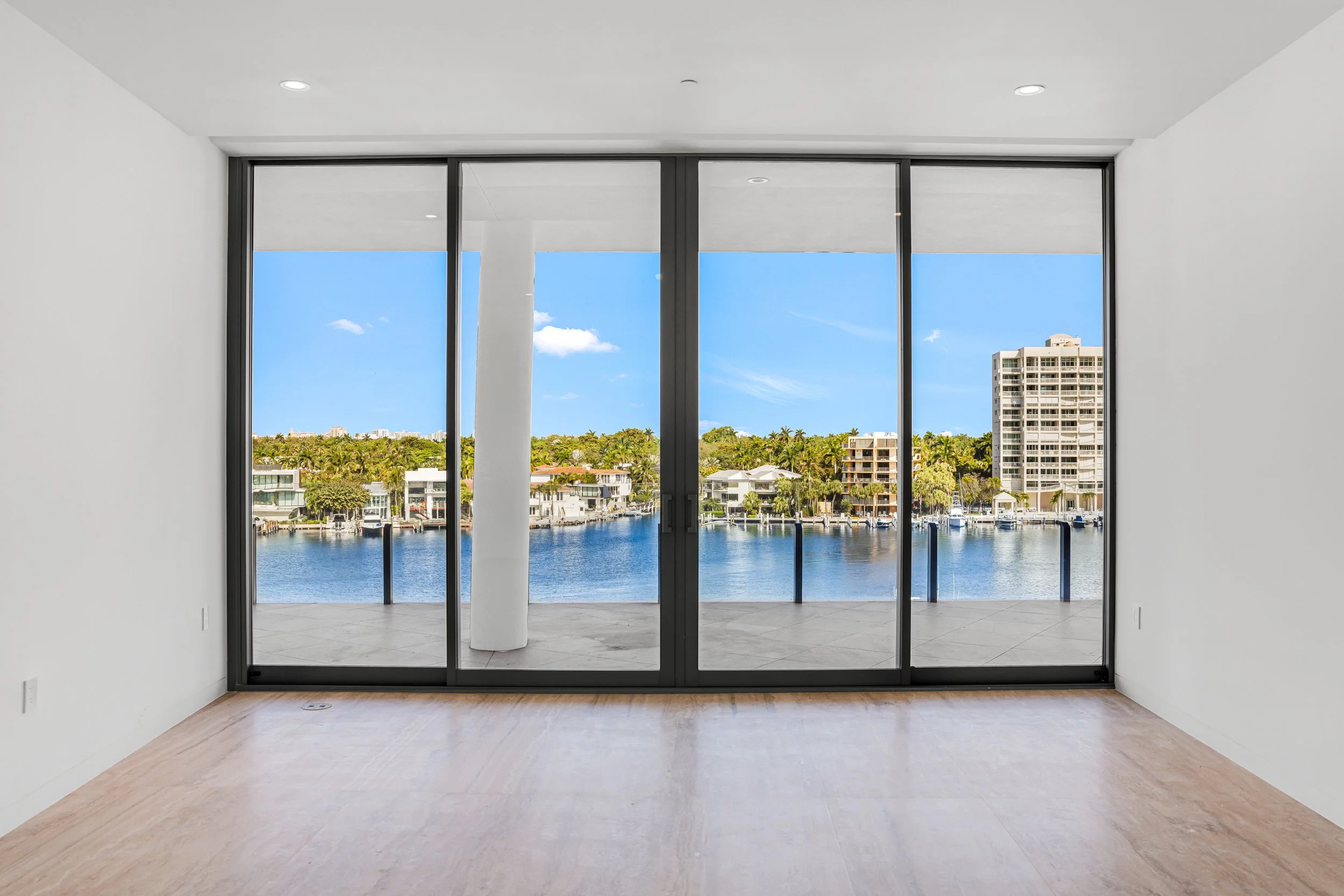 4 Grove Isle Dr-Miami,Christina #504-22.jpg
