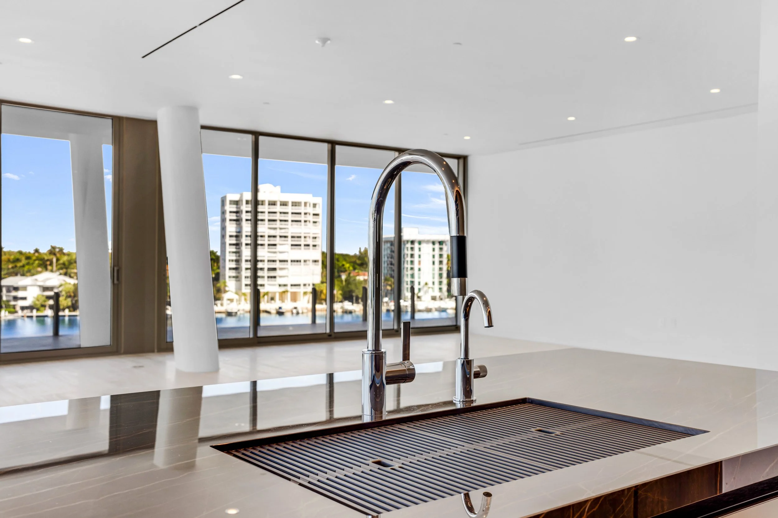 4 Grove Isle Dr-Miami,Christina #504-62.jpg