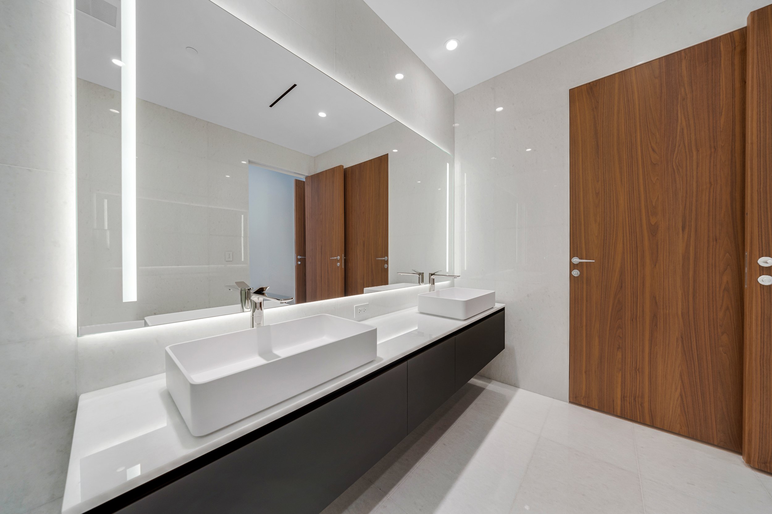 4 Grove Isle Dr-Miami,Christina #504-69.jpg