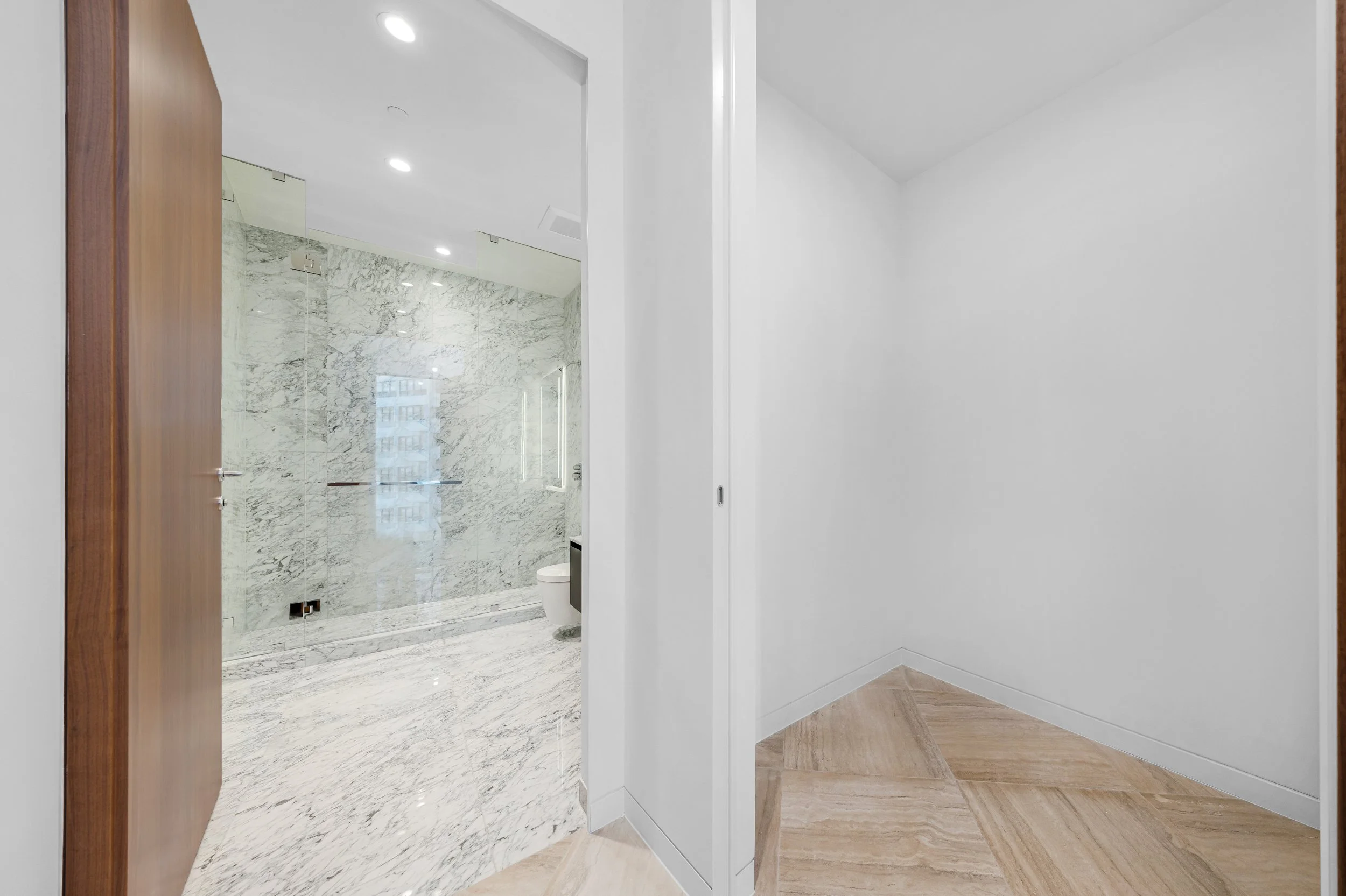 4 Grove Isle Dr-Miami,Christina #504-88.jpg