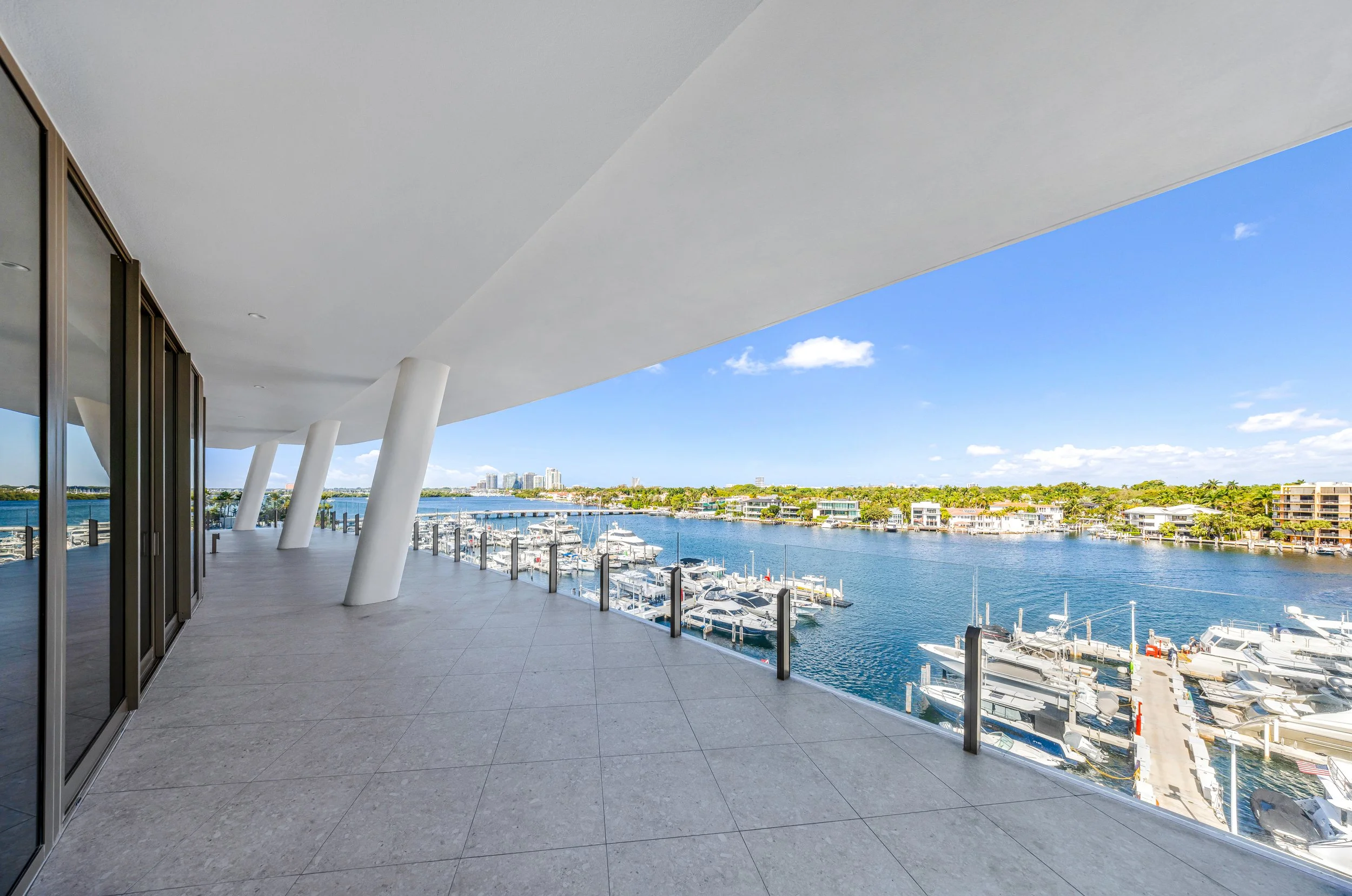 4 Grove Isle Dr-Miami,Christina #504-97.jpg