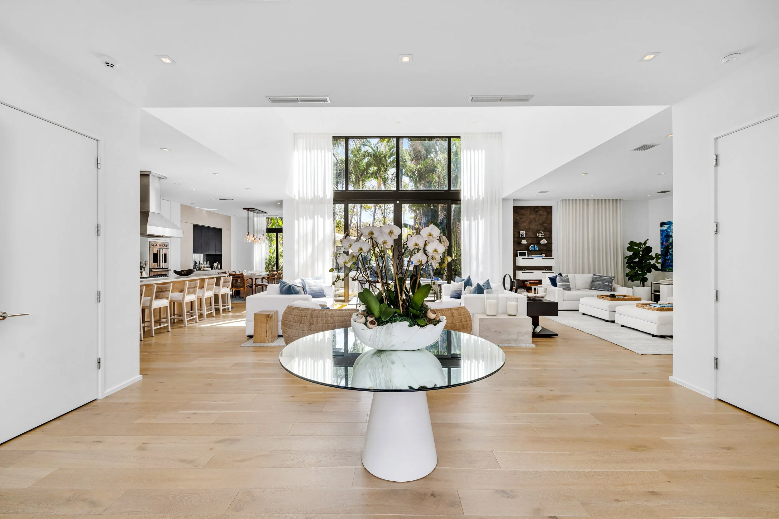 4515 N Michigan Ave-Miami Beach, Christina-13.jpg