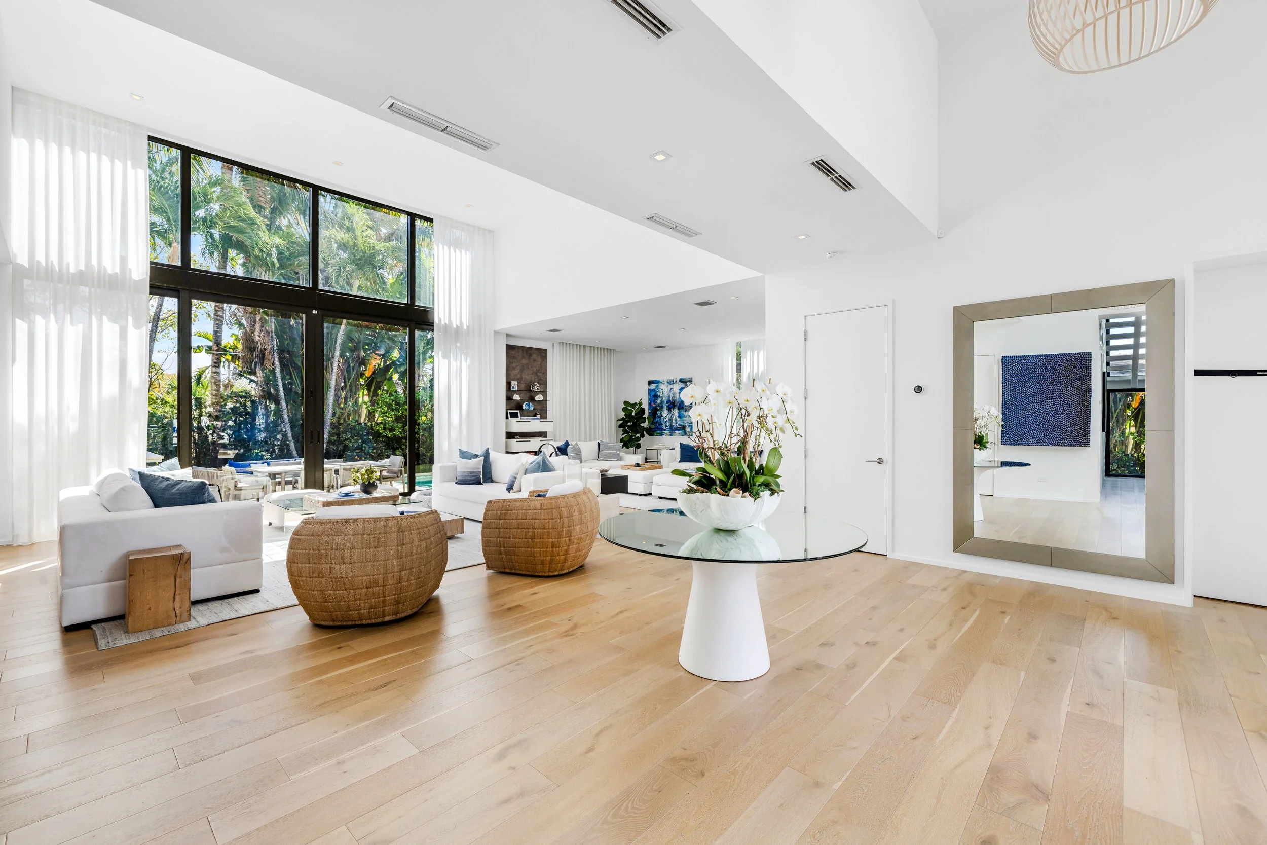 4515 N Michigan Ave-Miami Beach, Christina-14.jpg