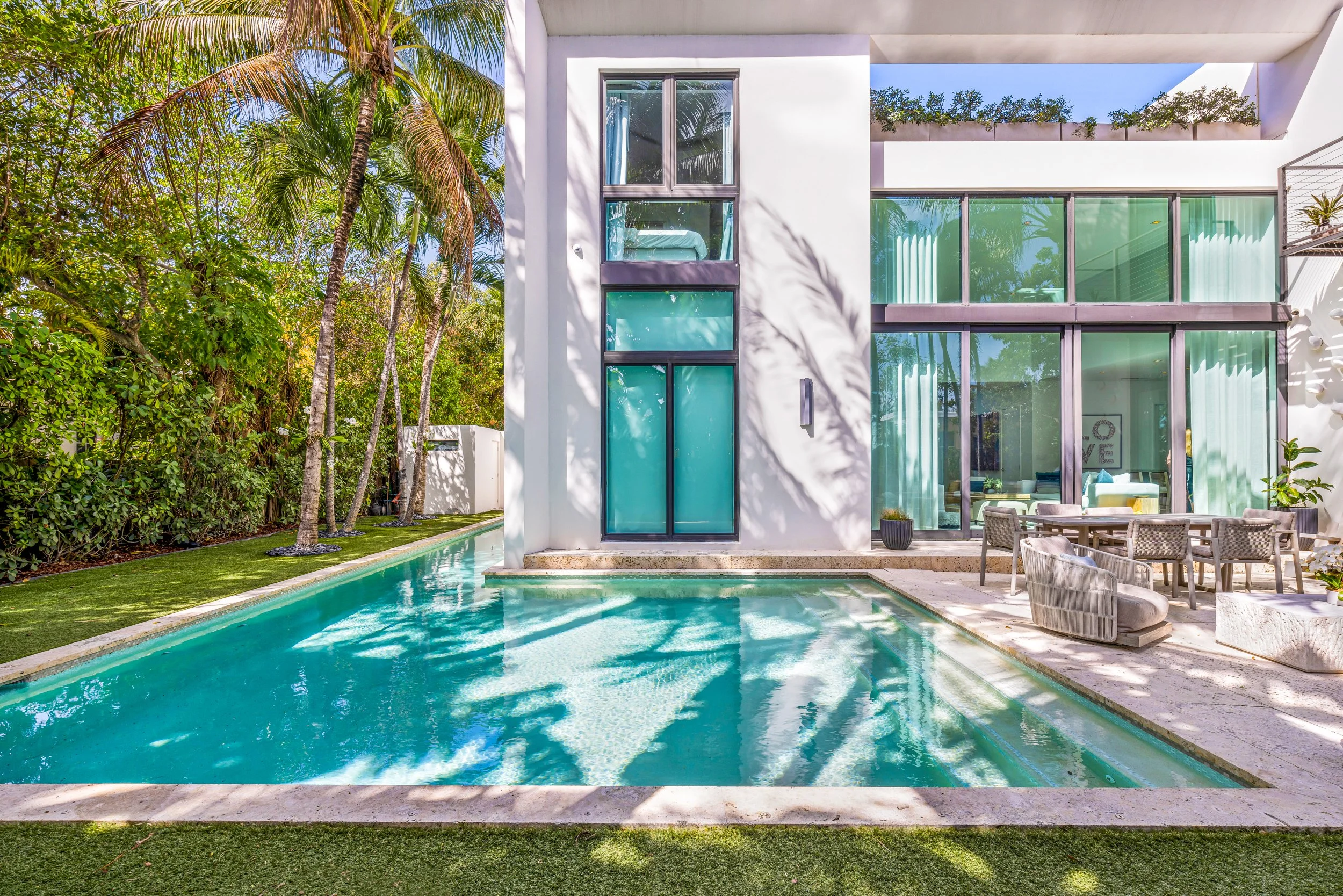 4515 N Michigan Ave-Miami Beach, Christina-35.jpg