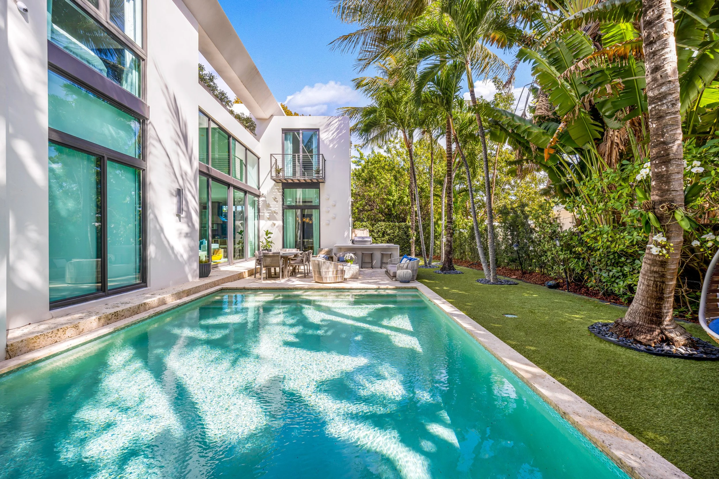 4515 N Michigan Ave-Miami Beach, Christina-37.jpg