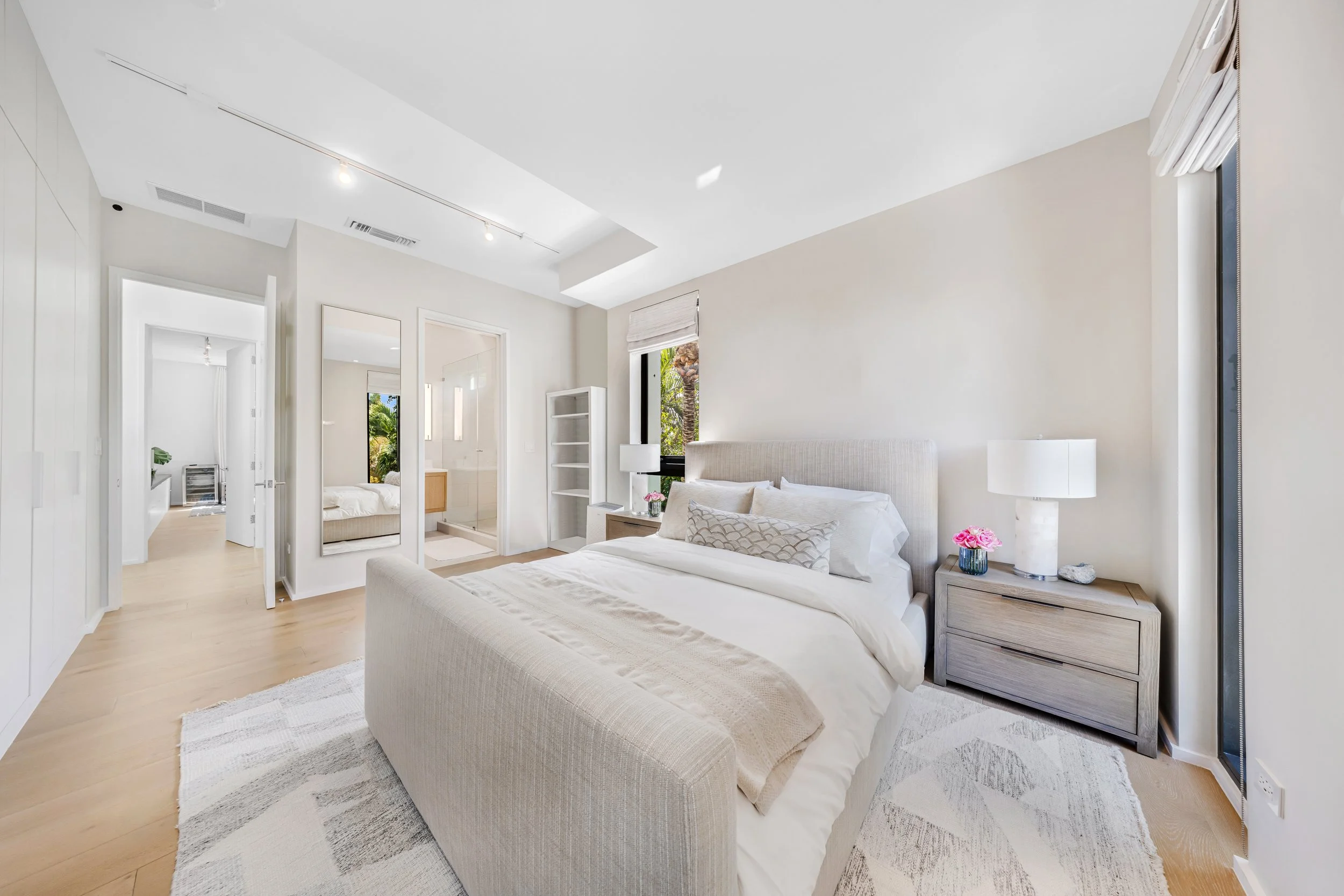 4515 N Michigan Ave-Miami Beach, Christina-45.jpg