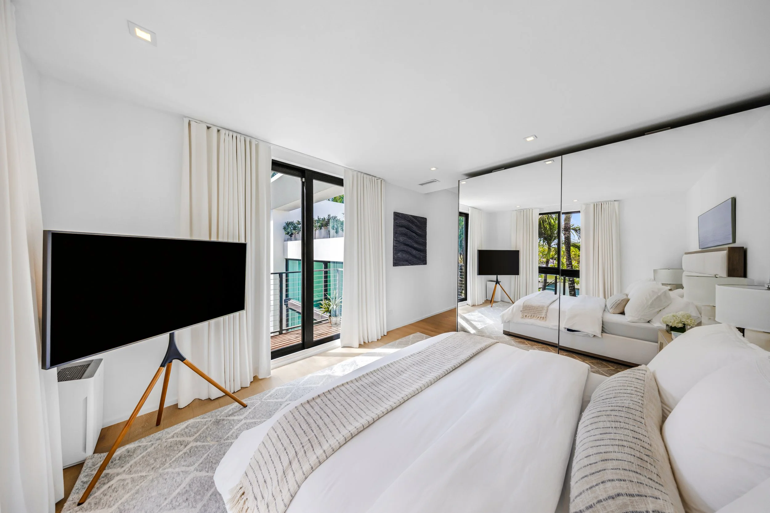 4515 N Michigan Ave-Miami Beach, Christina-55.jpg