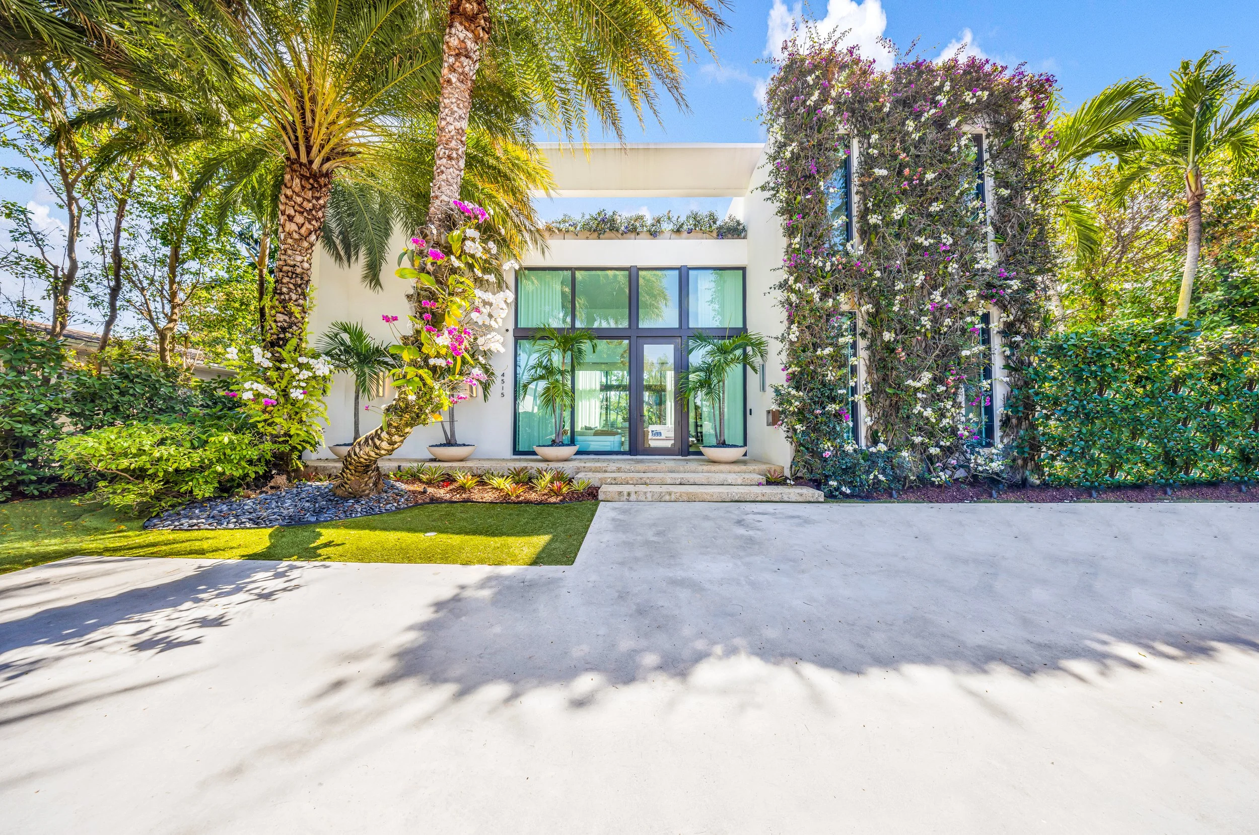 4515 N Michigan Ave-Miami Beach, Christina-40.jpg